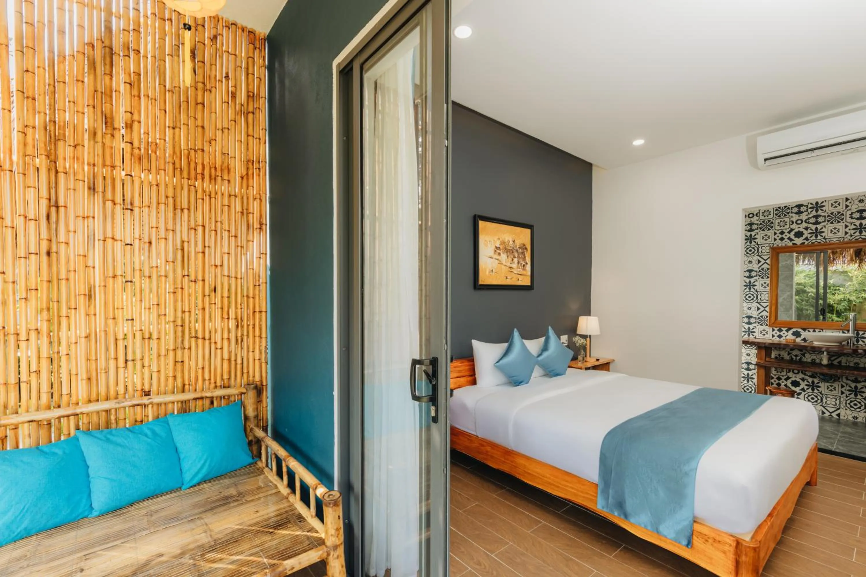 Bed in Ngoc An Bang Villa