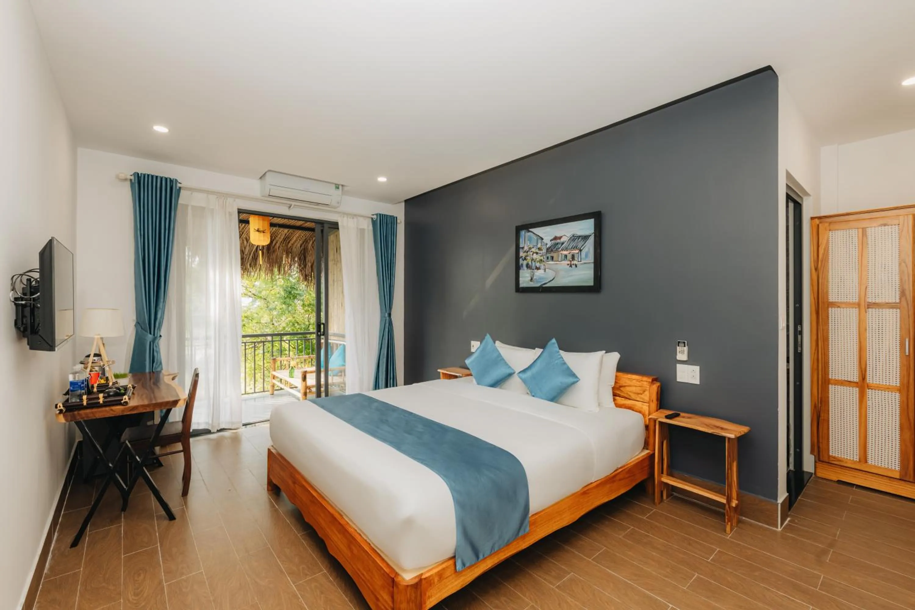 Bed in Ngoc An Bang Villa