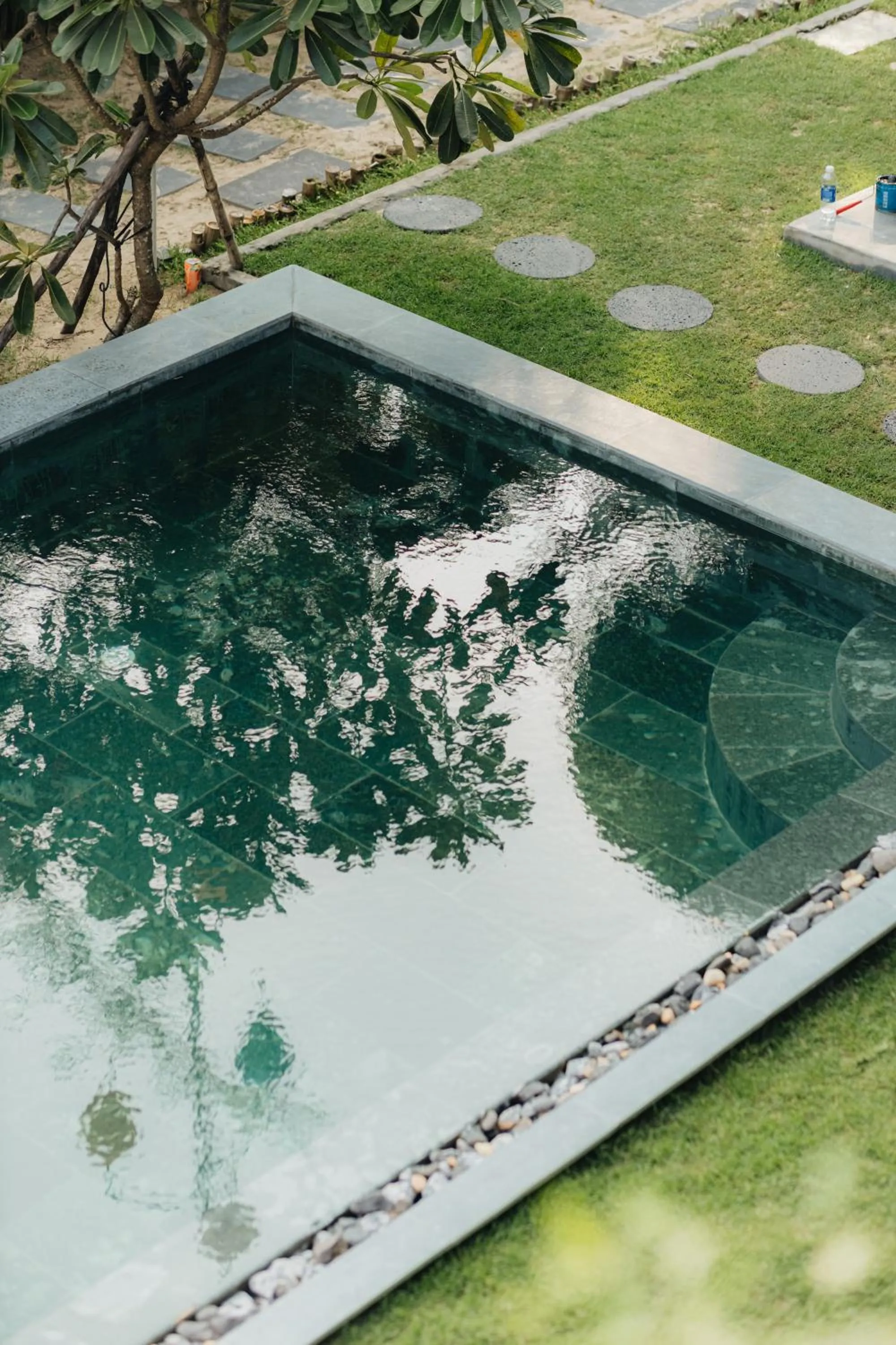 Swimming pool in Ngoc An Bang Villa