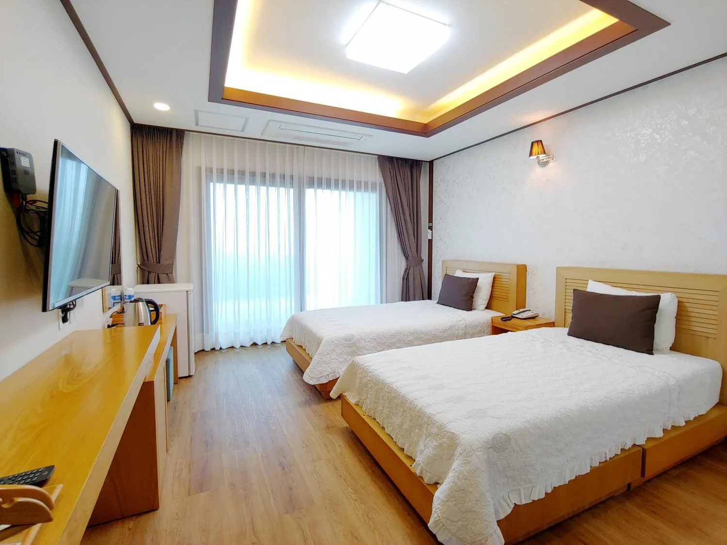 Bed in Fellisia Hotel