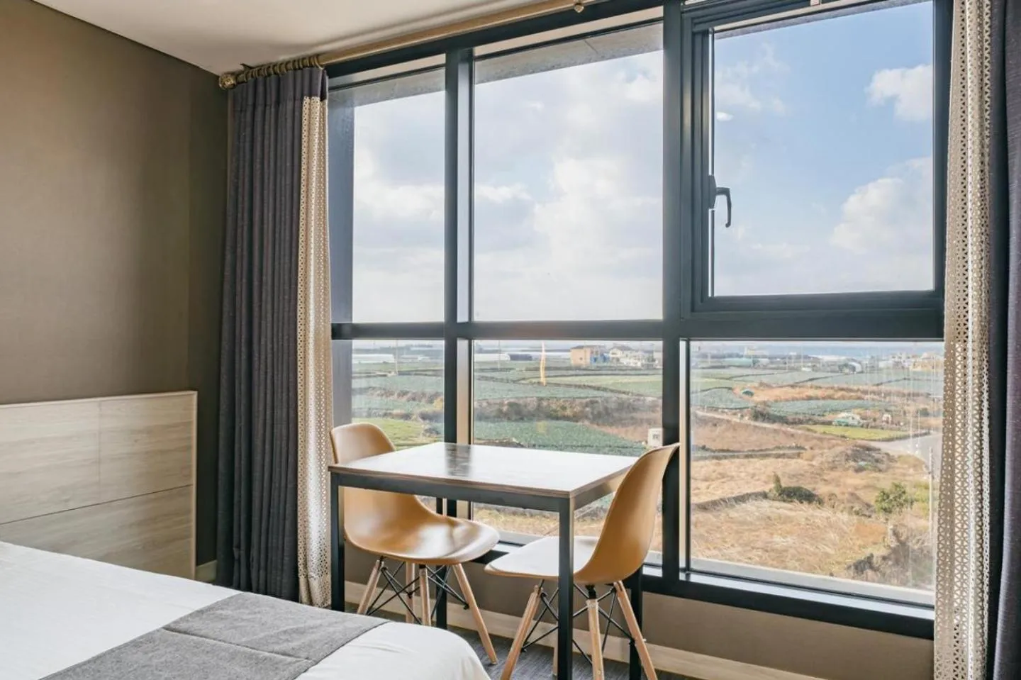 Bed in jeju skyhotel