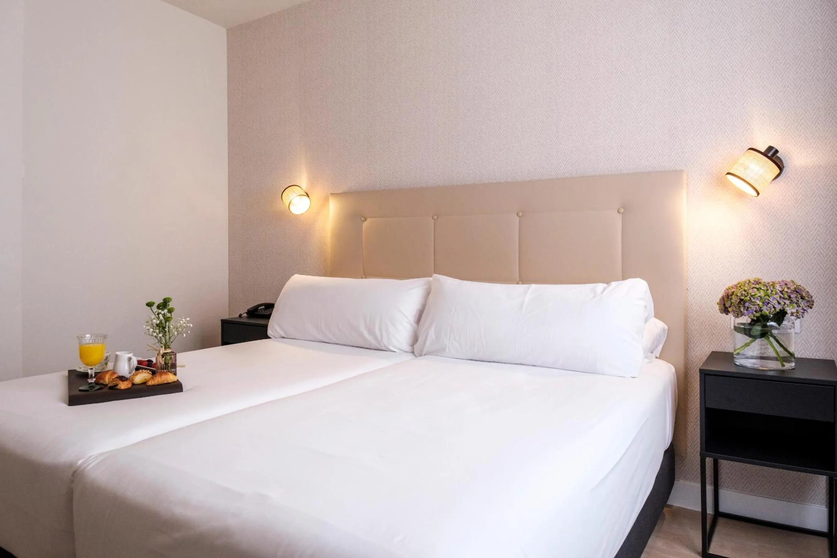 Bed in Hotel Cisneros