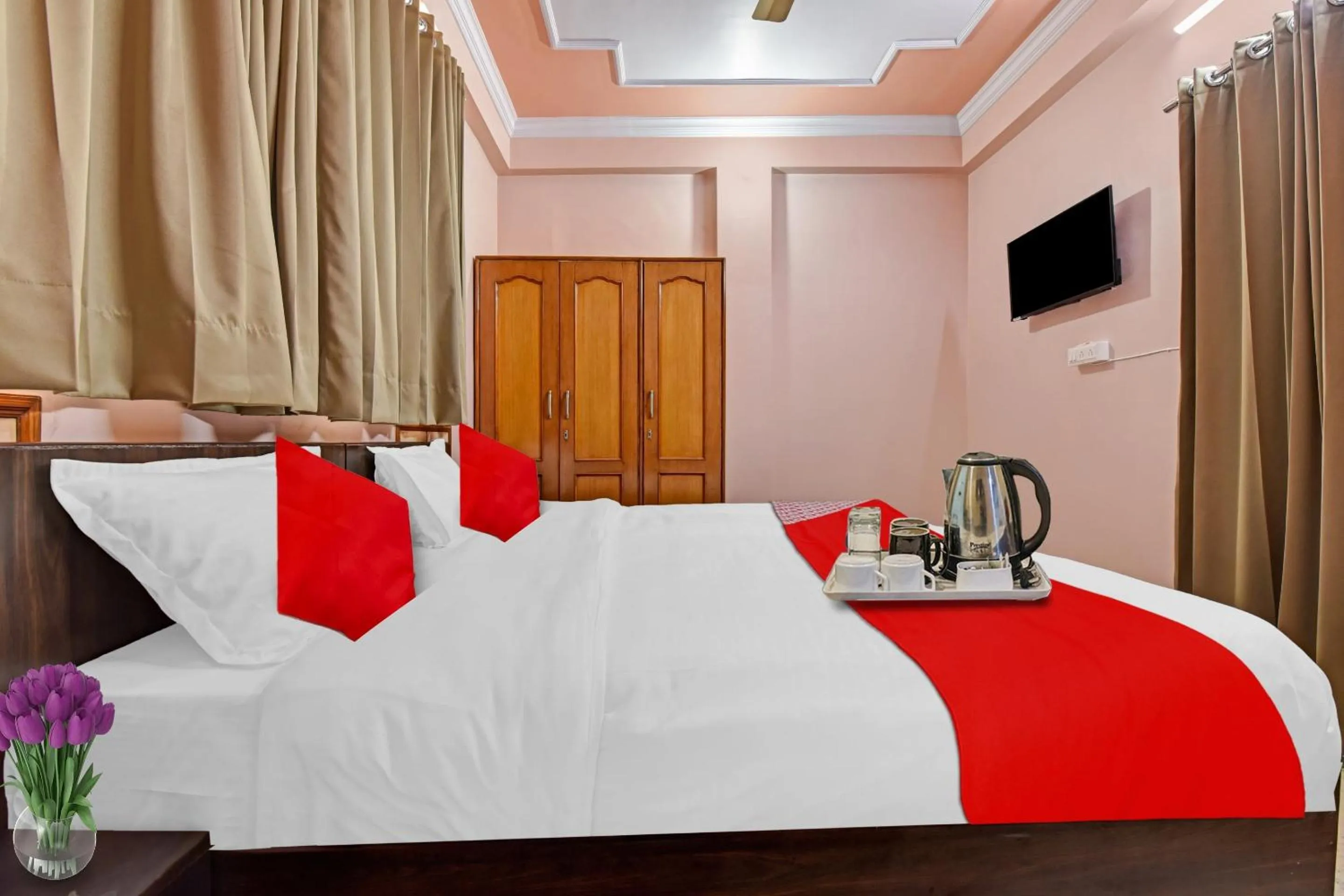 Bedroom in Hotel O Regal Stay