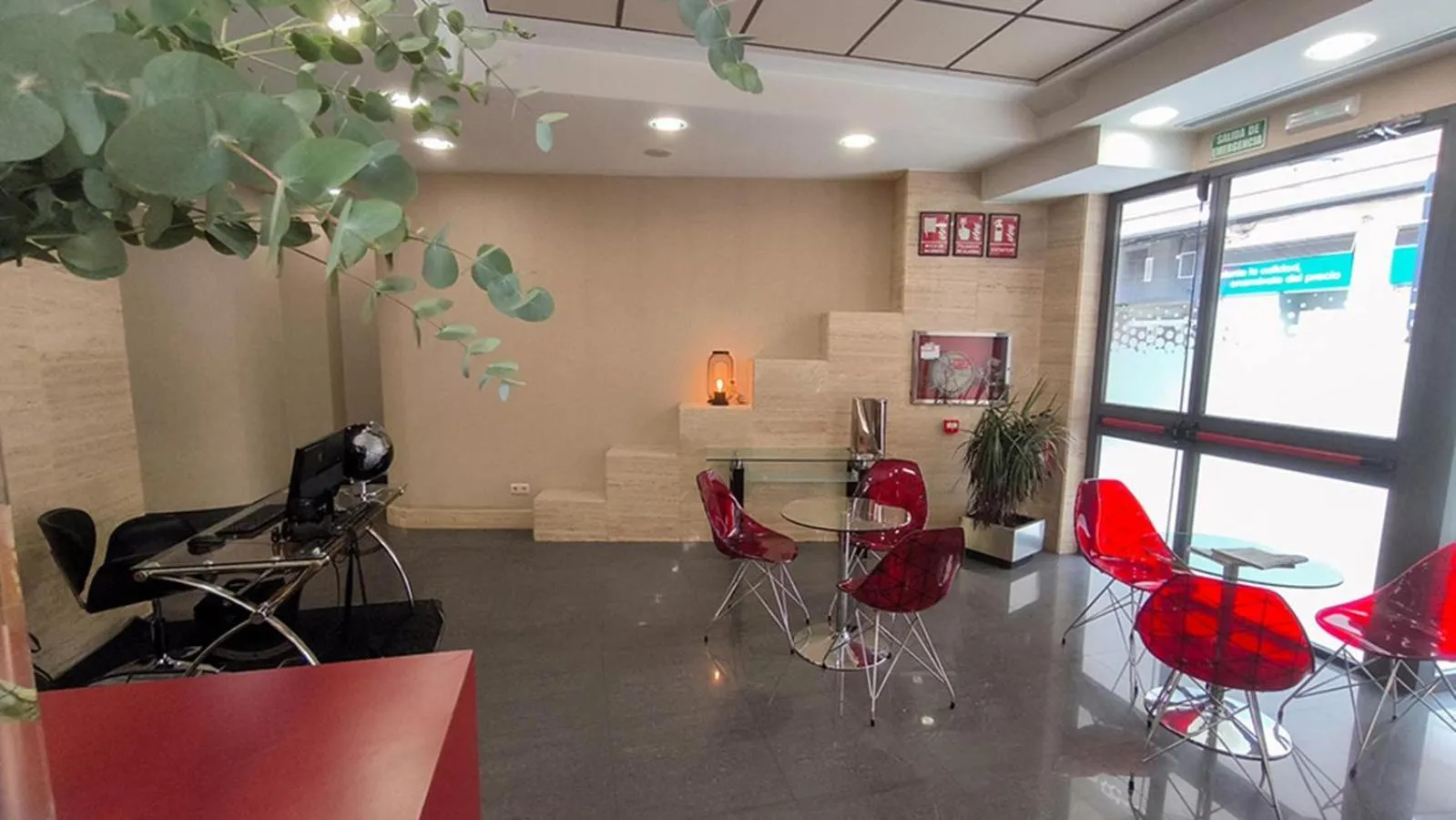 Living room in Hotel Condes de Haro