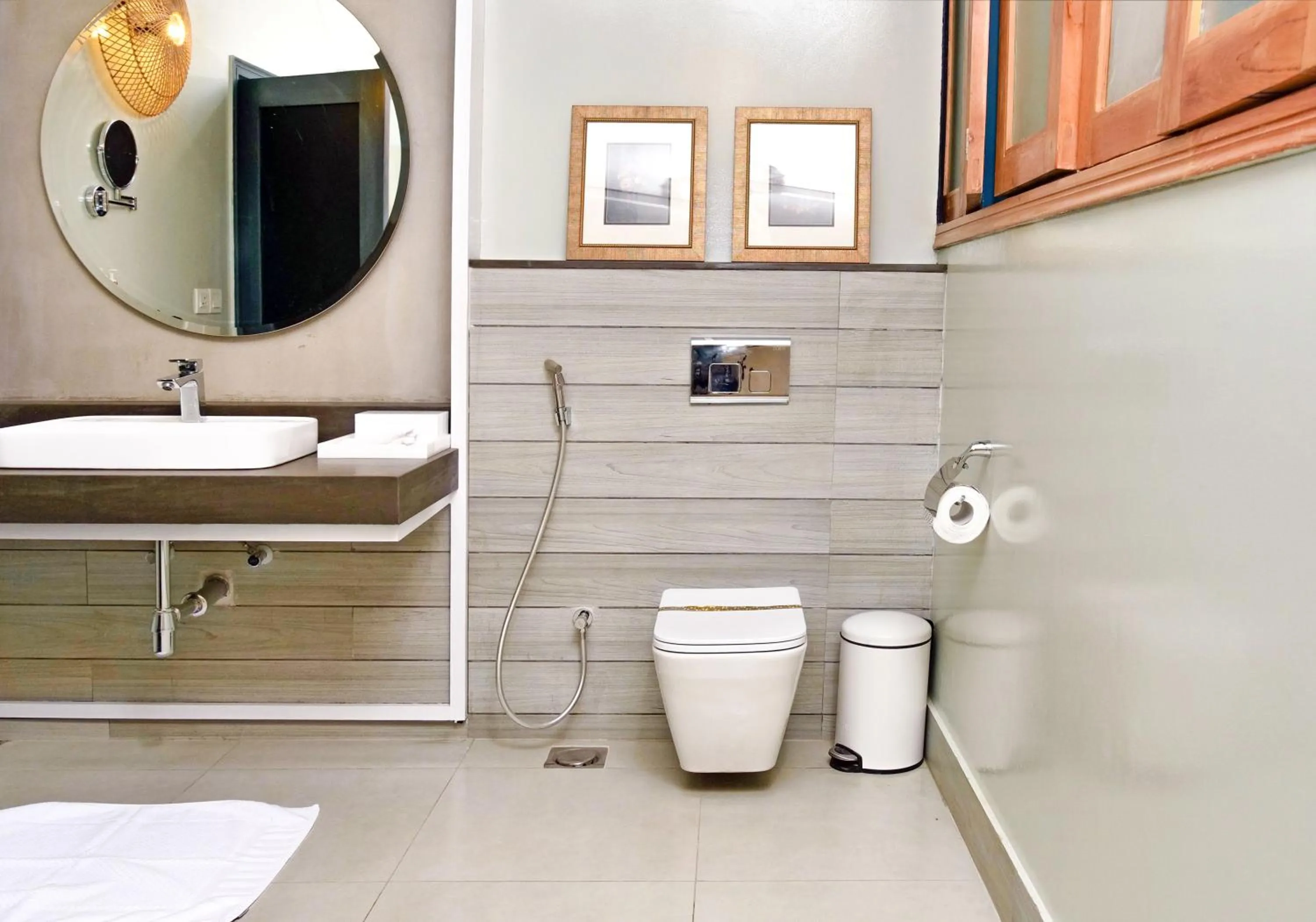 Bathroom in Ambiance Boutique Art Hotel Karachi