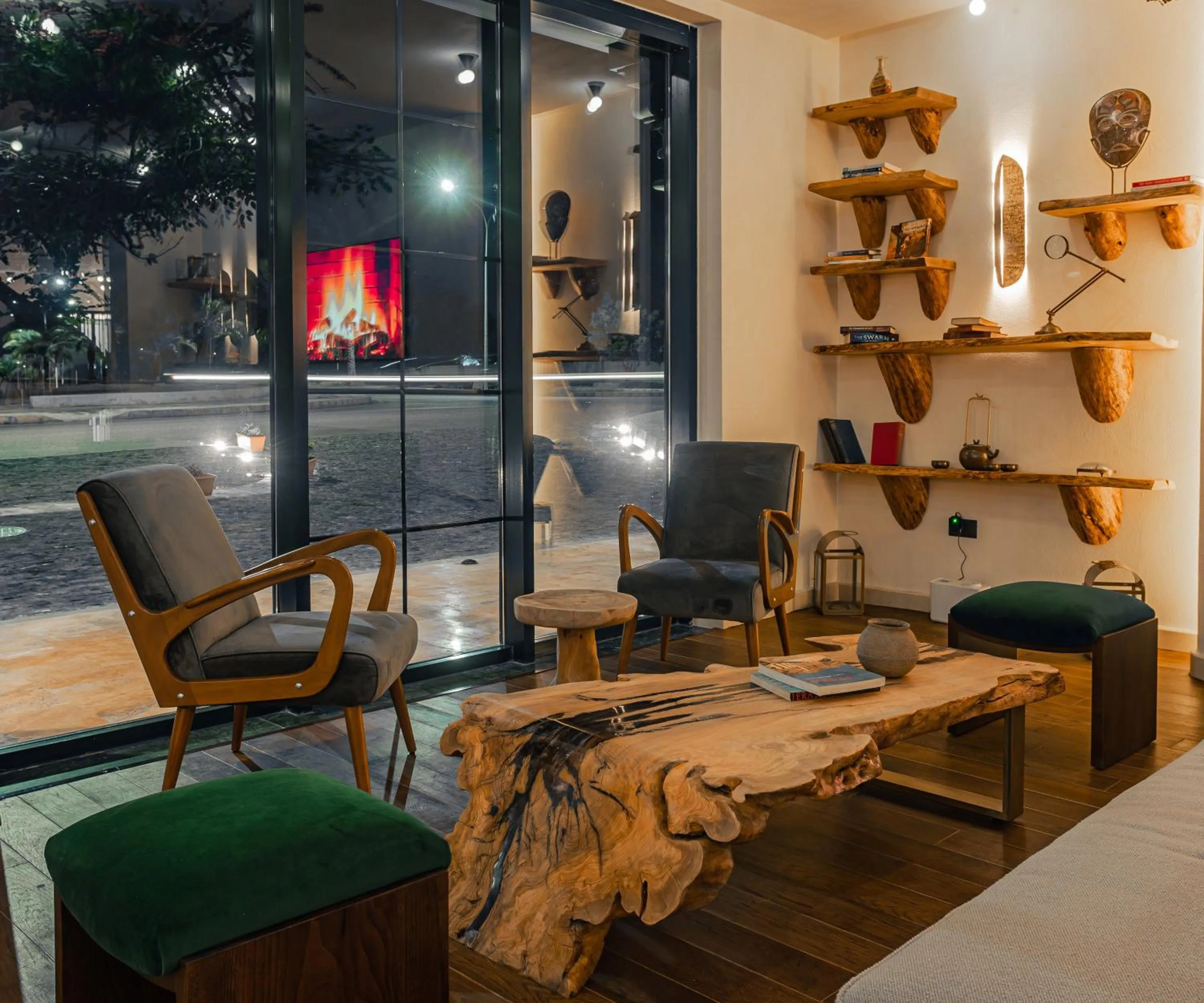 Lobby or reception in Bratus Hotel