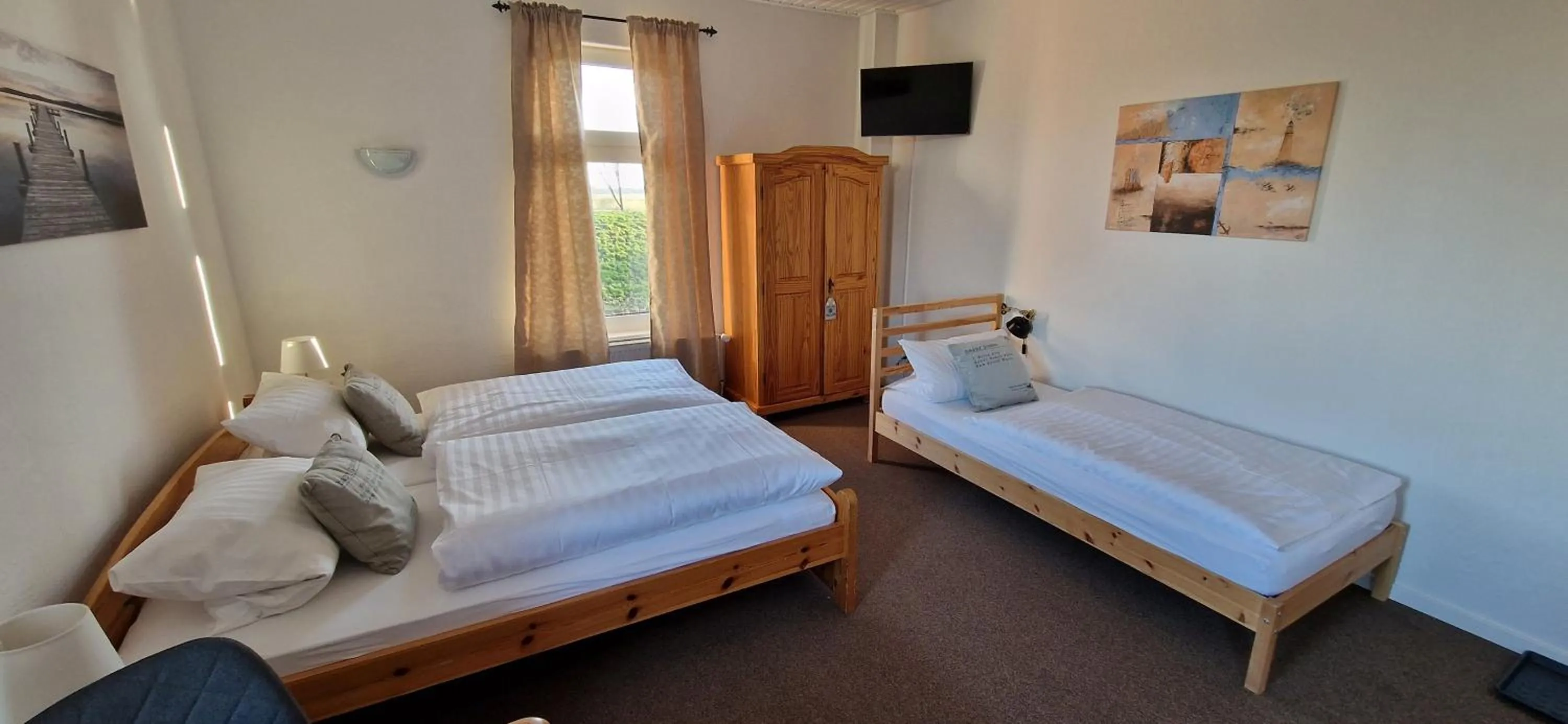 Bed in Pension Altes Zollhaus