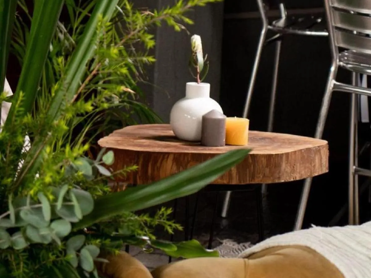 Decorative detail in @ 21 Guest House