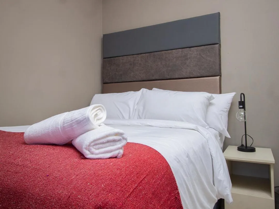 Bed in @ 21 Guest House