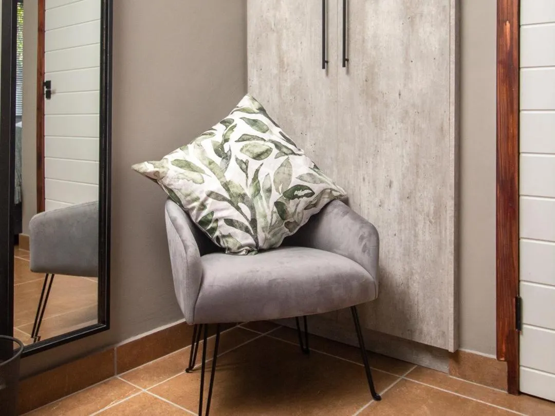 Seating area in @ 21 Guest House