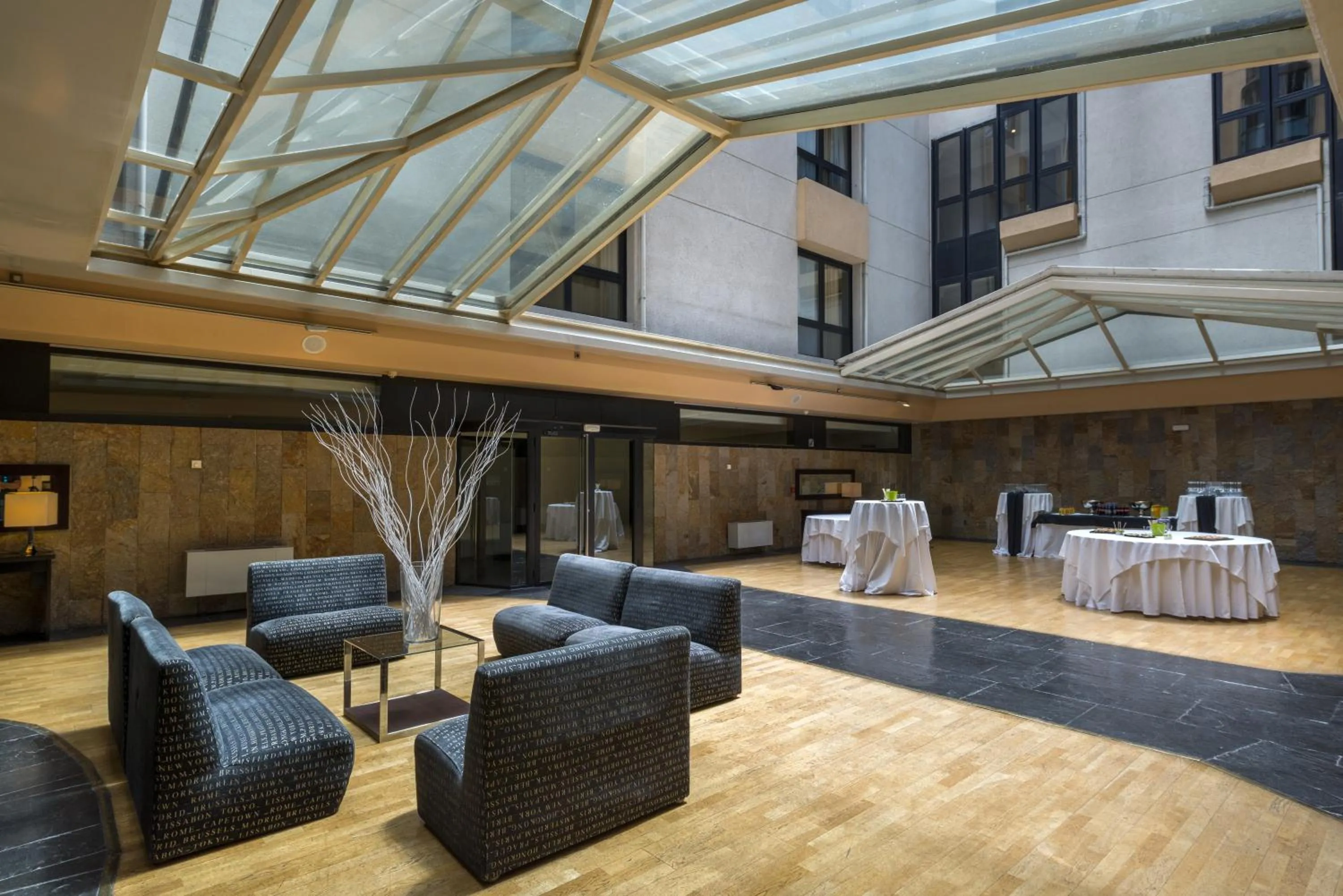 Banquet/Function facilities in Exe Auriense