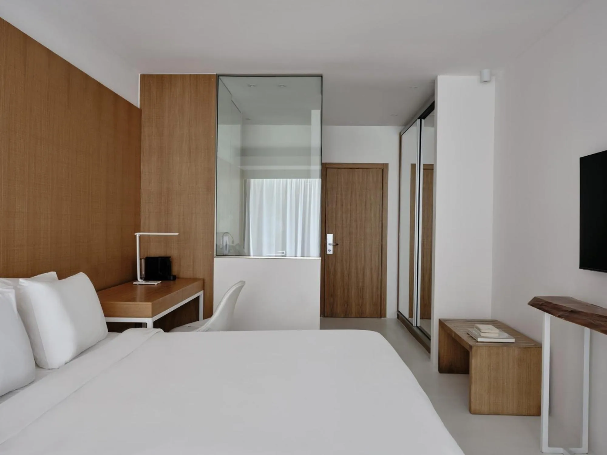 Bedroom, Bed in Atlantica Nissaki Beach - Adults Only