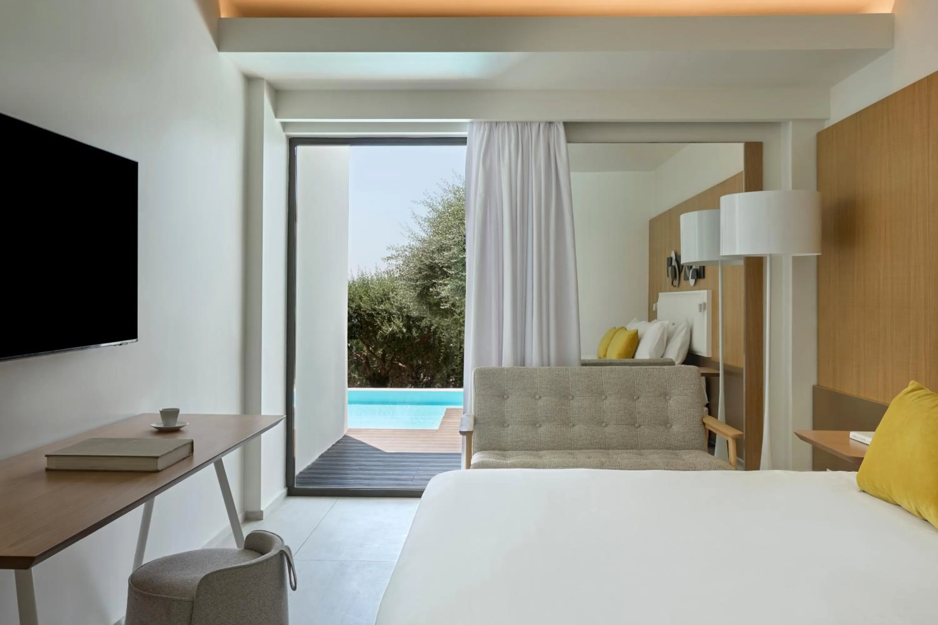 Bed in Atlantica Nissaki Beach - Adults Only