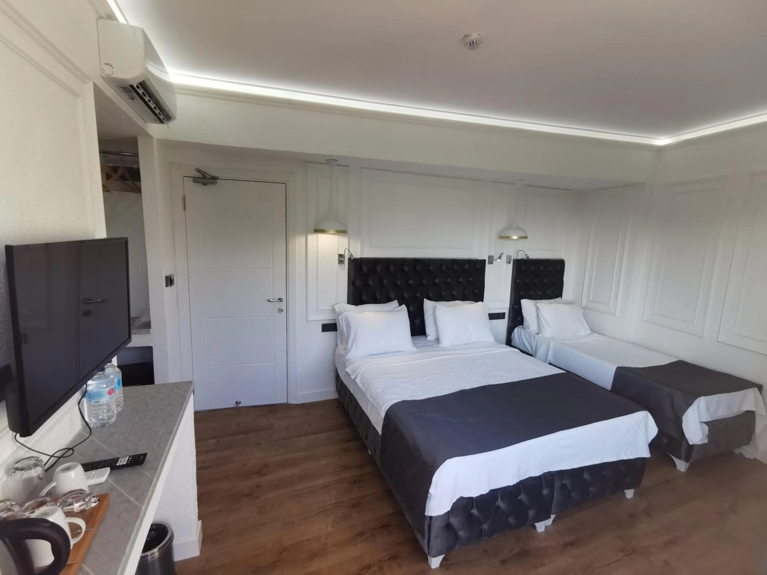 Bedroom, Bed in Efzen hotel