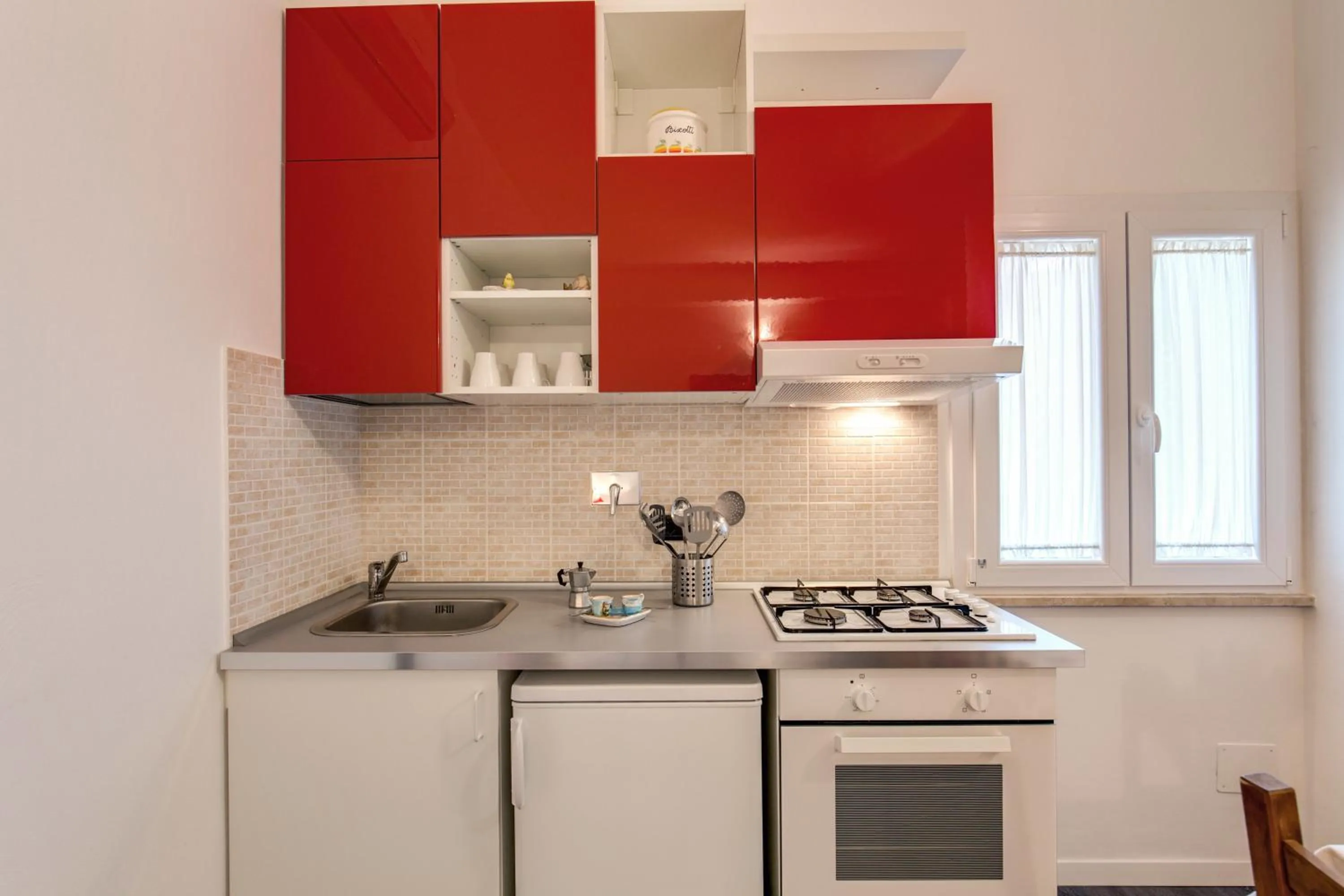 Kitchen or kitchenette in Zen B&B