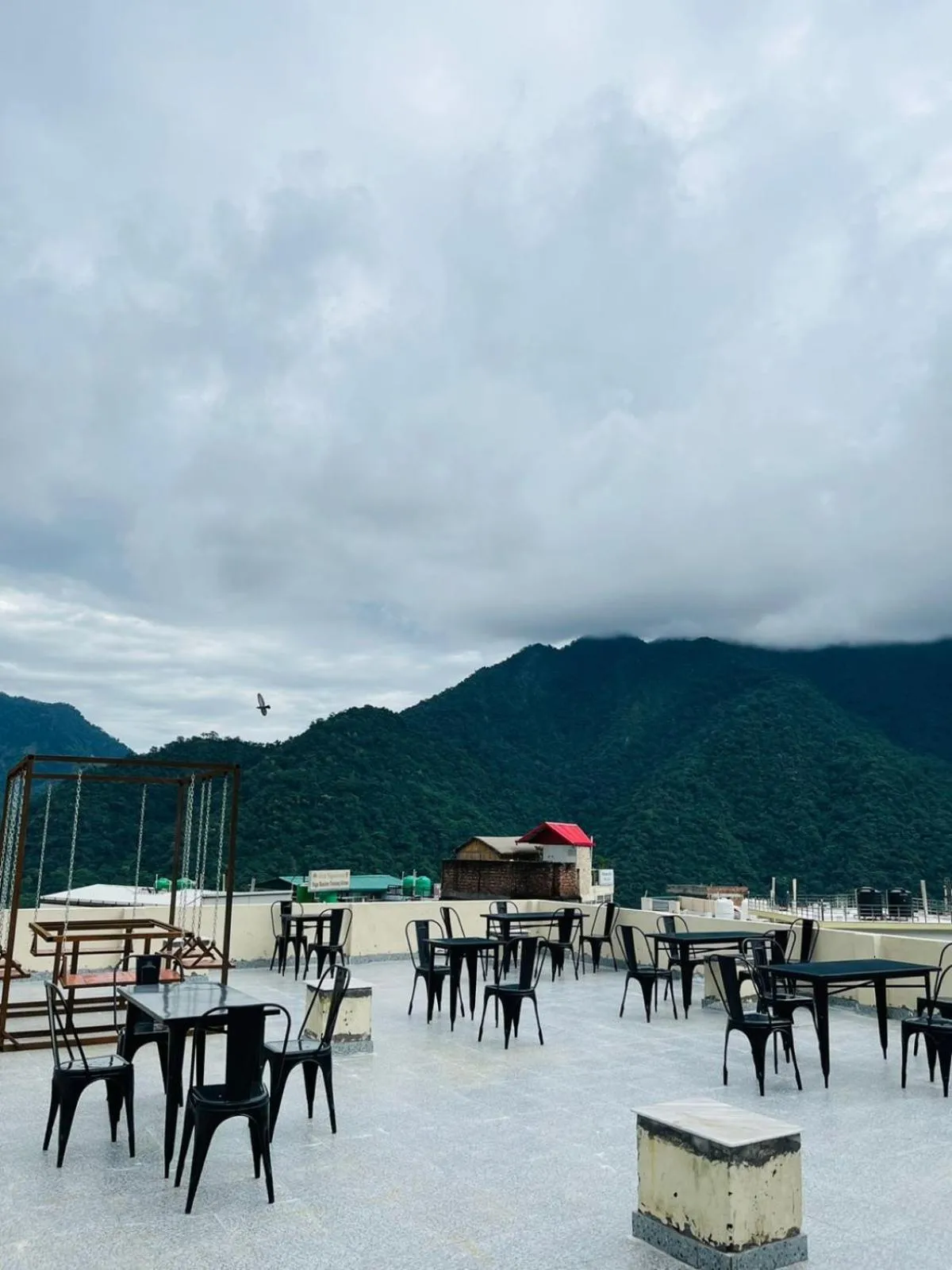 Skyard Premium, Tapovan