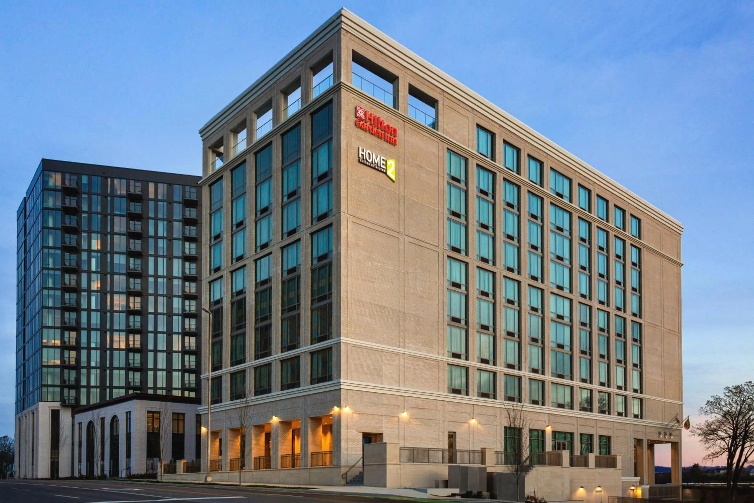 Property building in Hilton Garden Inn Nashville West End Avenue