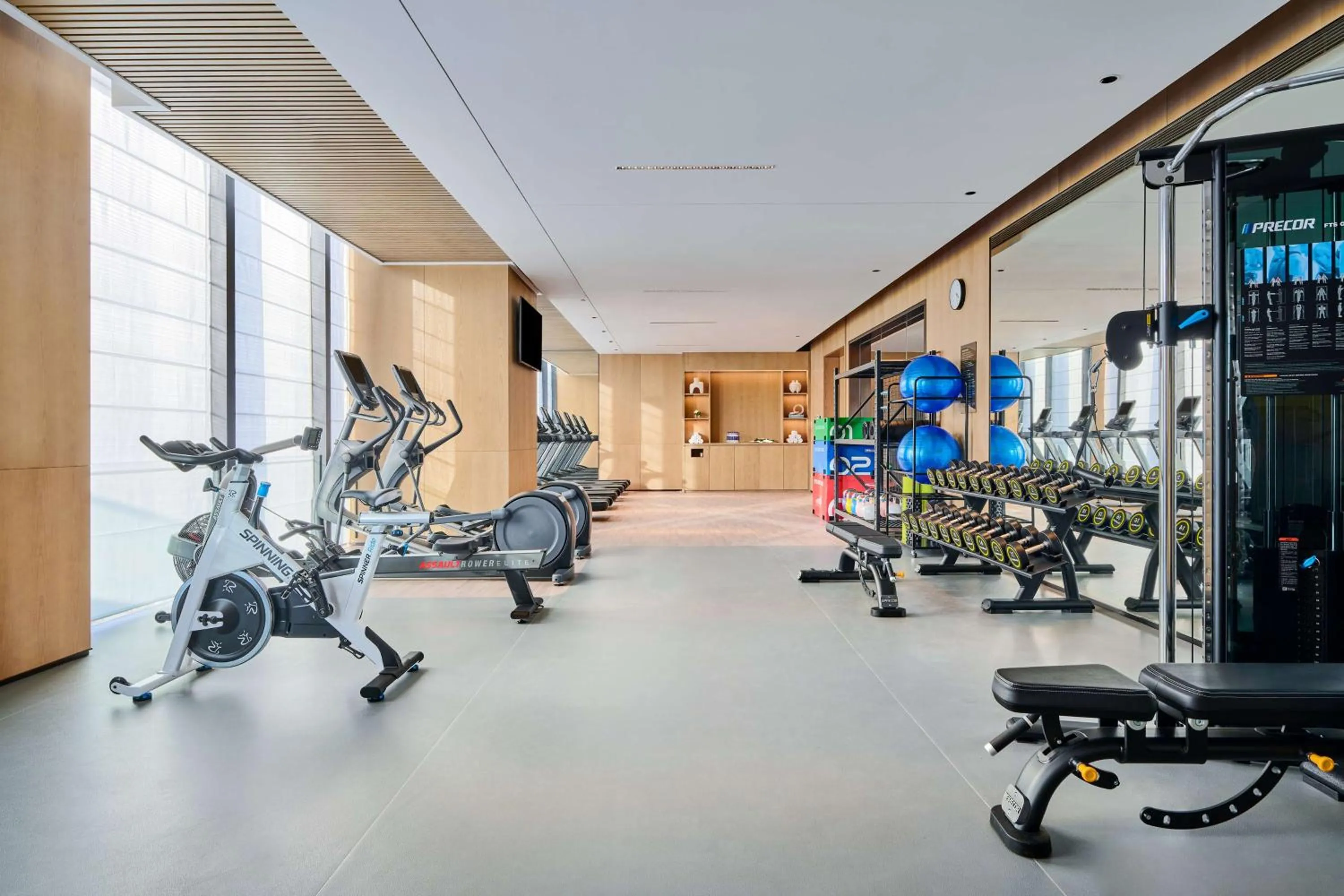 Fitness centre/facilities in DoubleTree by Hilton Guangzhou Zengcheng - Canton Fair Free Shuttle Bus