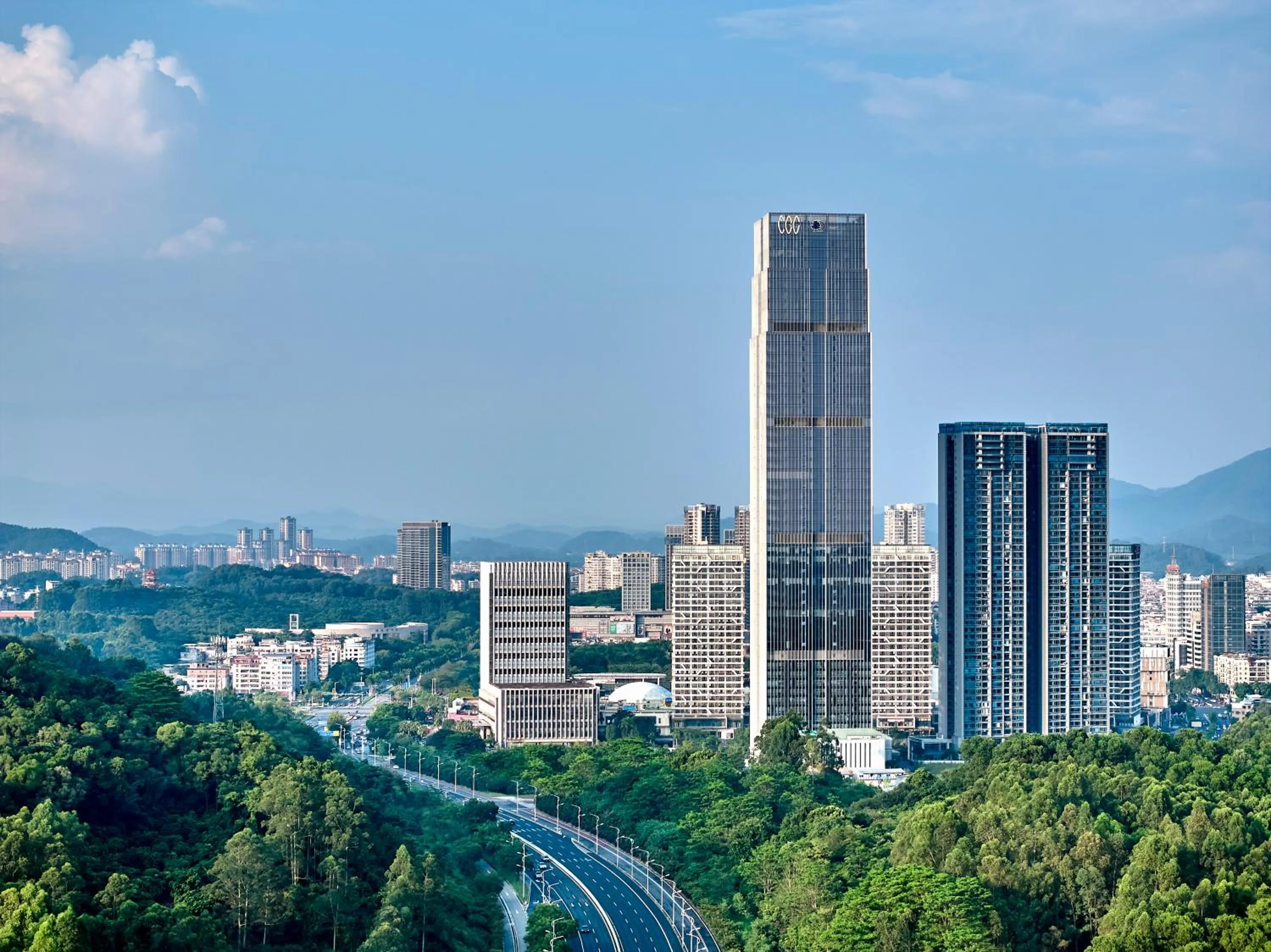 Property building in DoubleTree by Hilton Guangzhou Zengcheng - Canton Fair Free Shuttle Bus