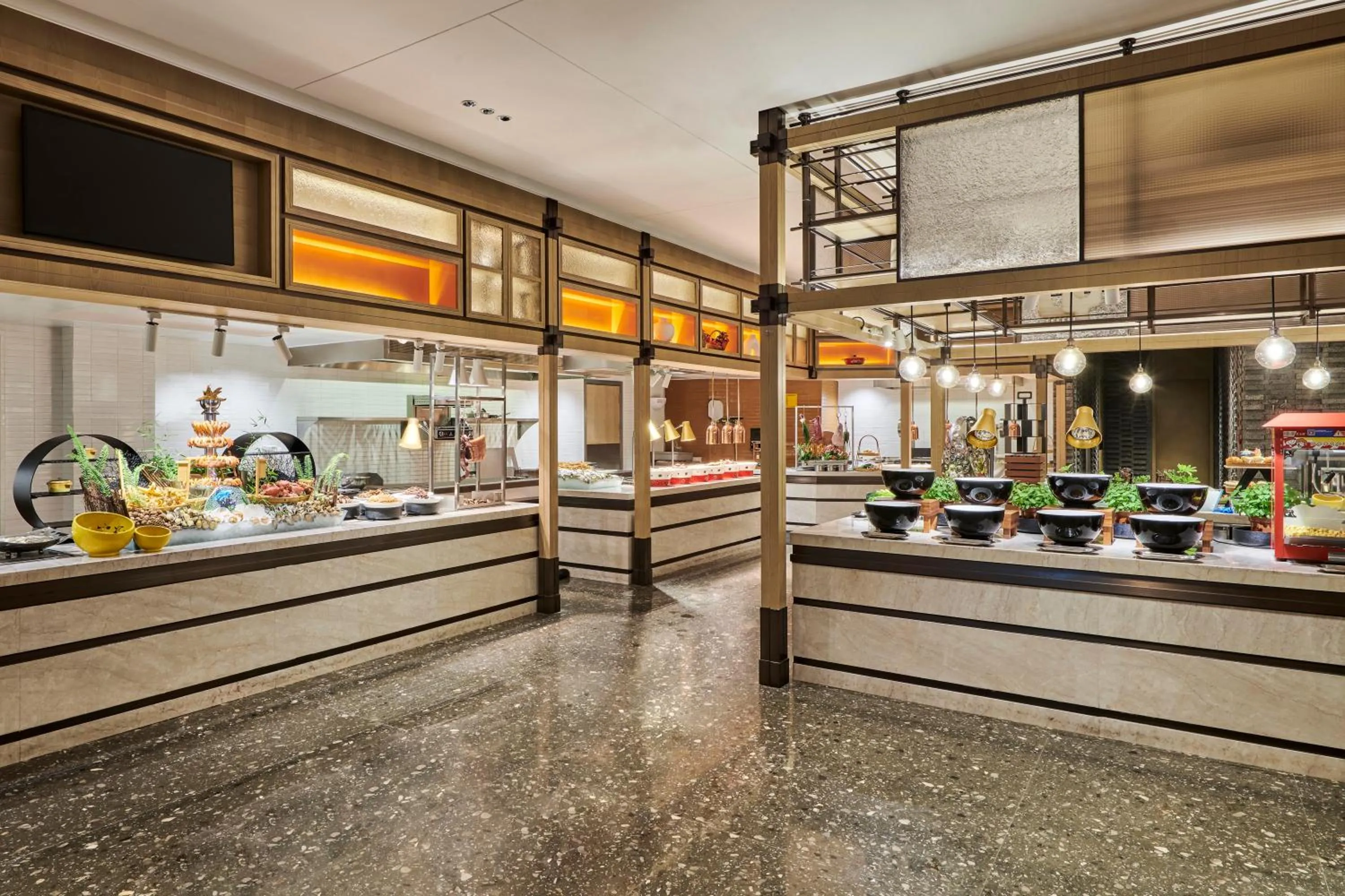 Restaurant/places to eat in DoubleTree by Hilton Guangzhou Zengcheng - Canton Fair Free Shuttle Bus