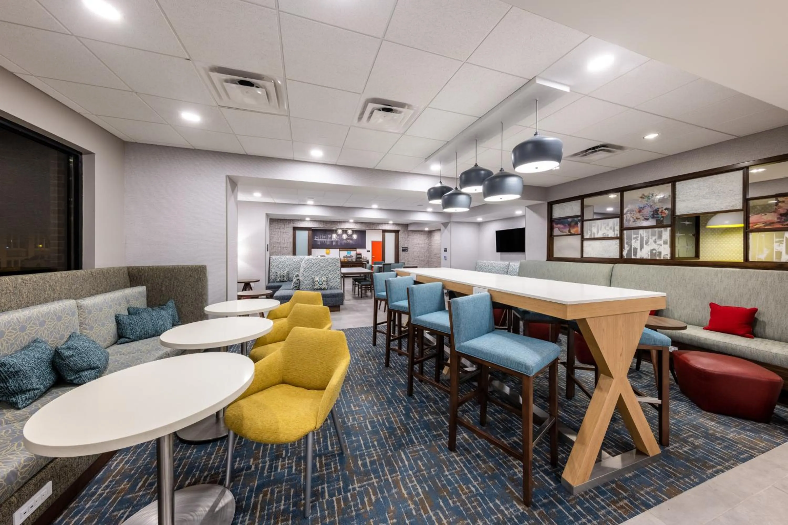 Breakfast in Hampton Inn Columbus Downtown, Ga