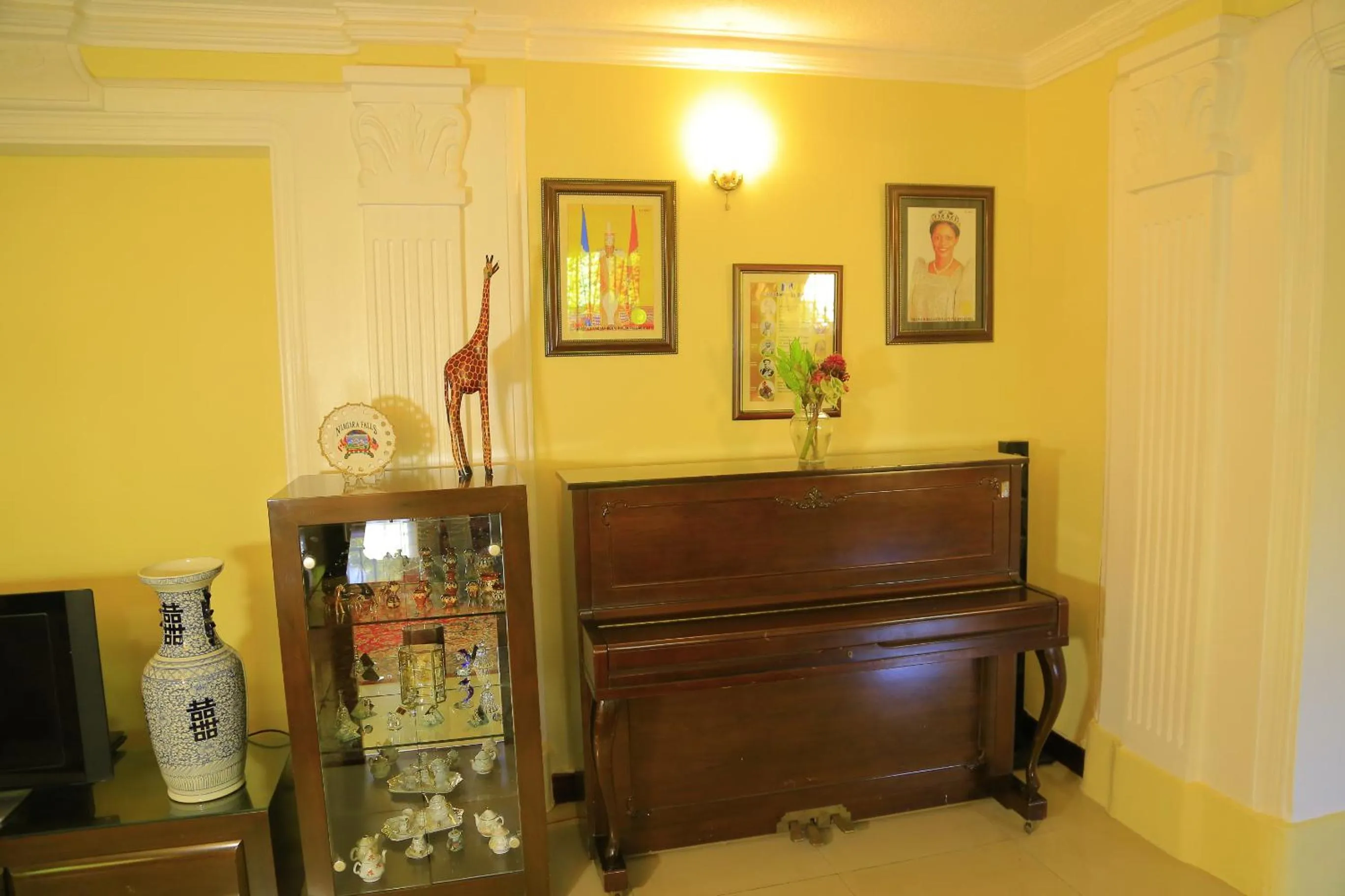 hair dresser in Royal Victoria House Ltd