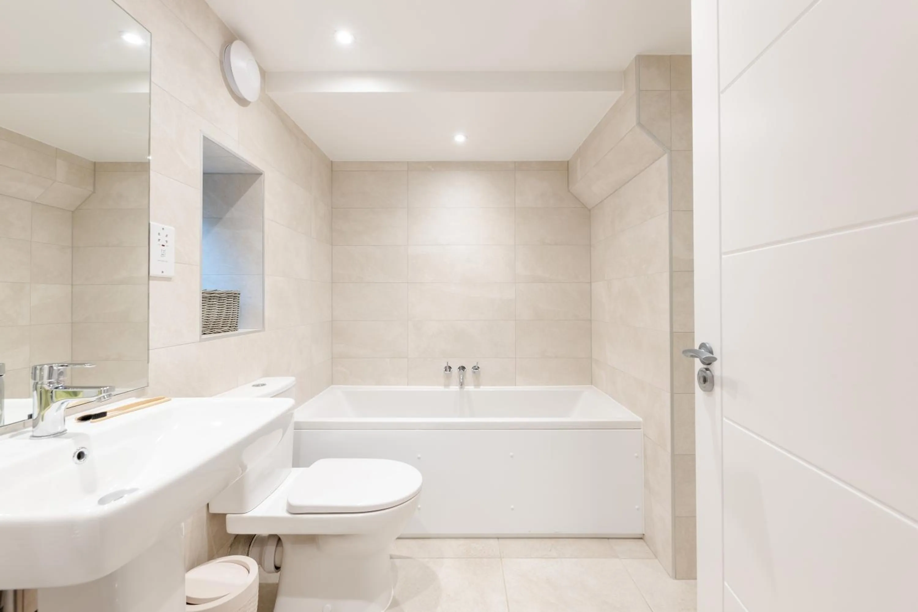 Toilet in No.192 Oxford