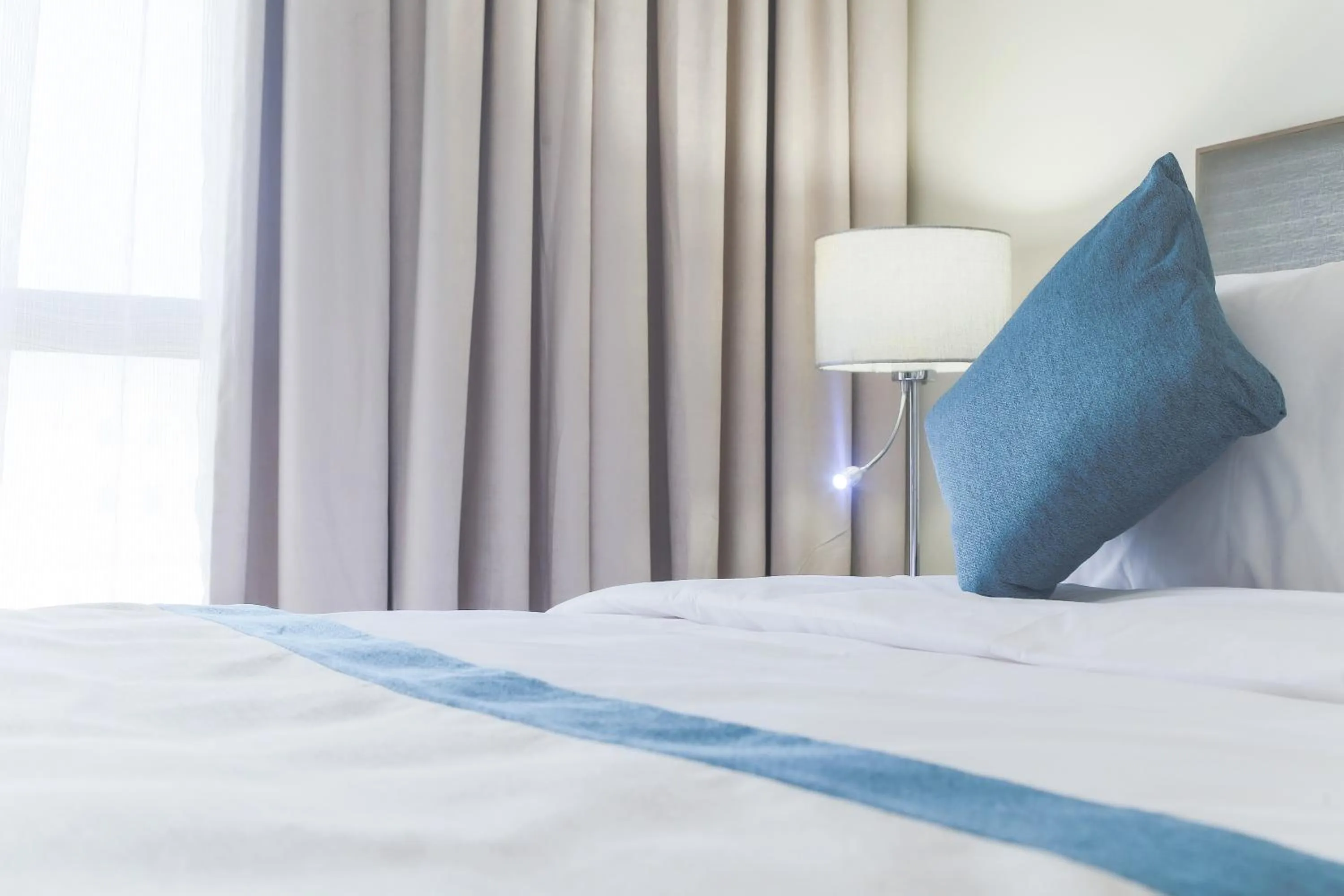 Bed in Safwat Alkhobar Hotel