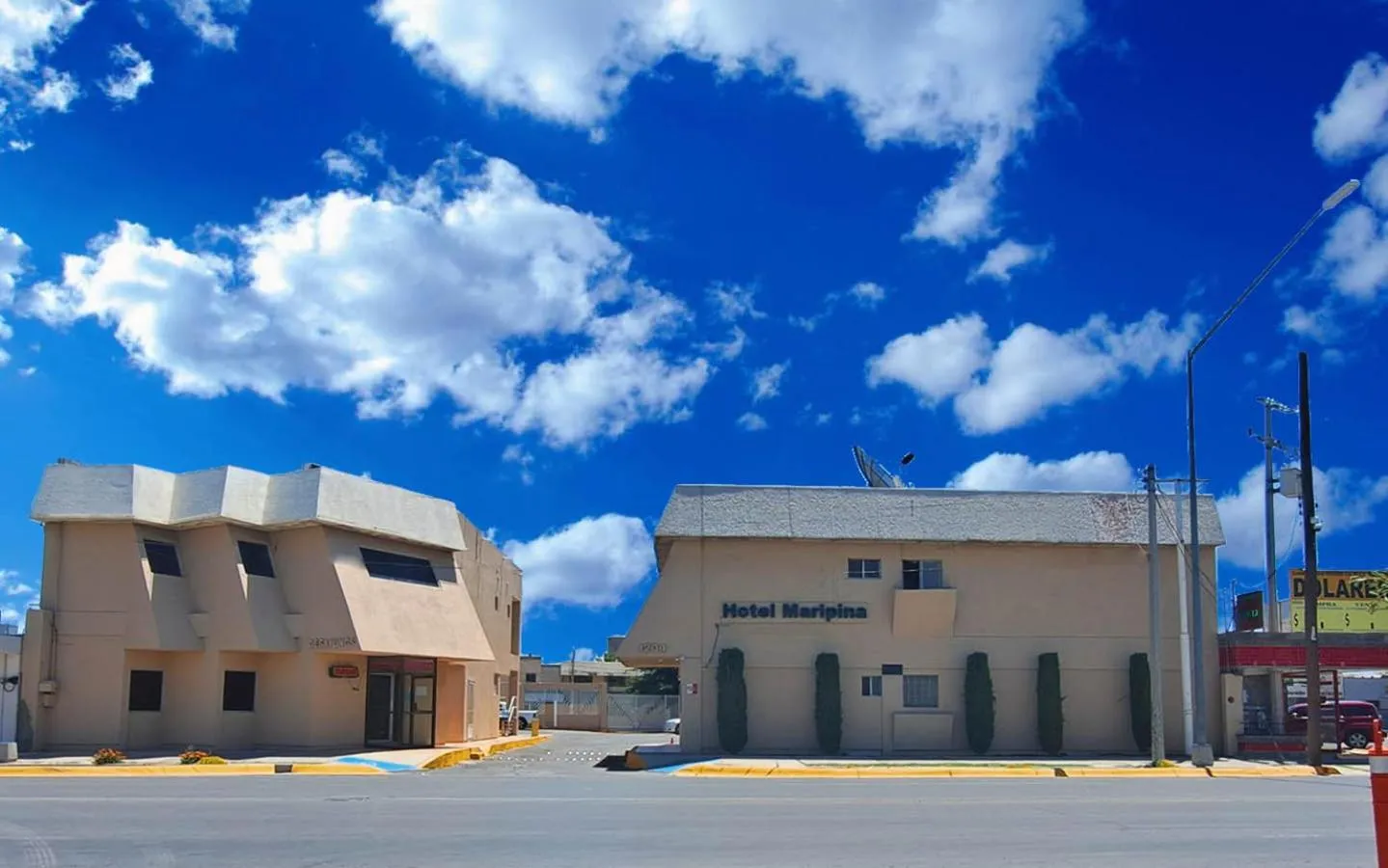 Property building in HOTEL MARIPINA