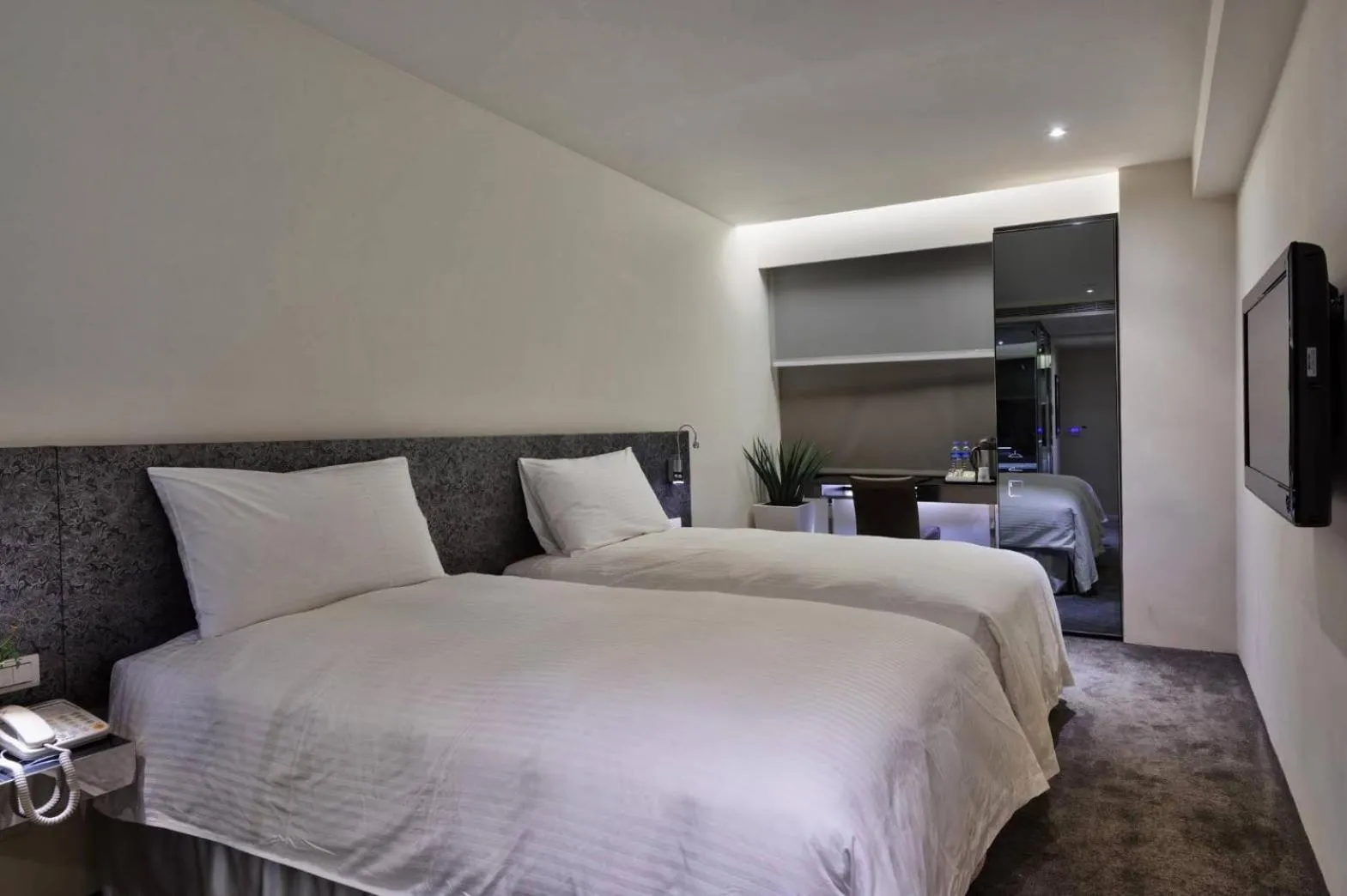 Photo of the whole room in Hotels Here - Taipei