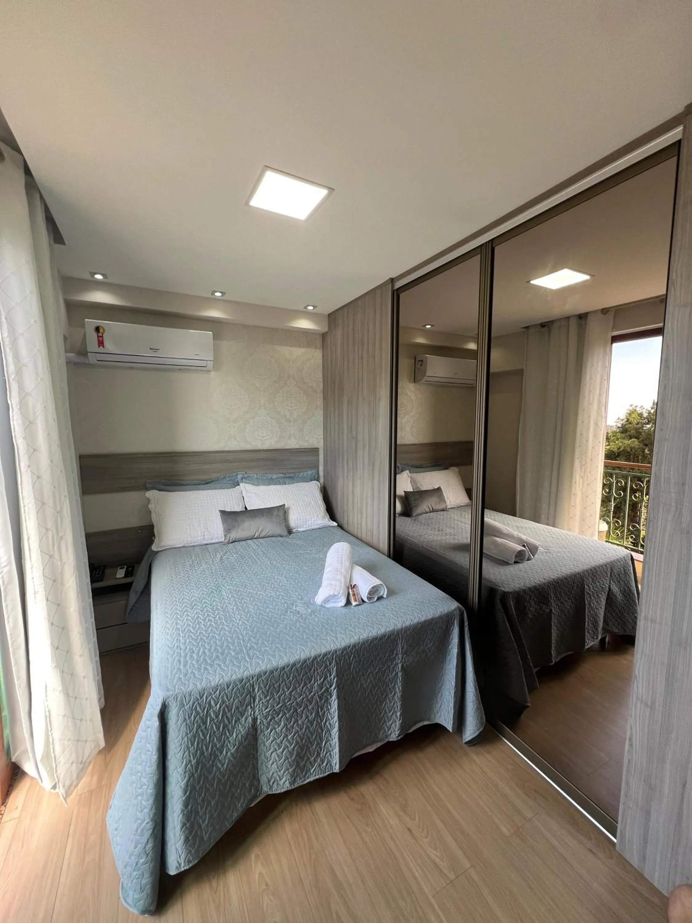 Bedroom, Bed in Flat Pedra Azul