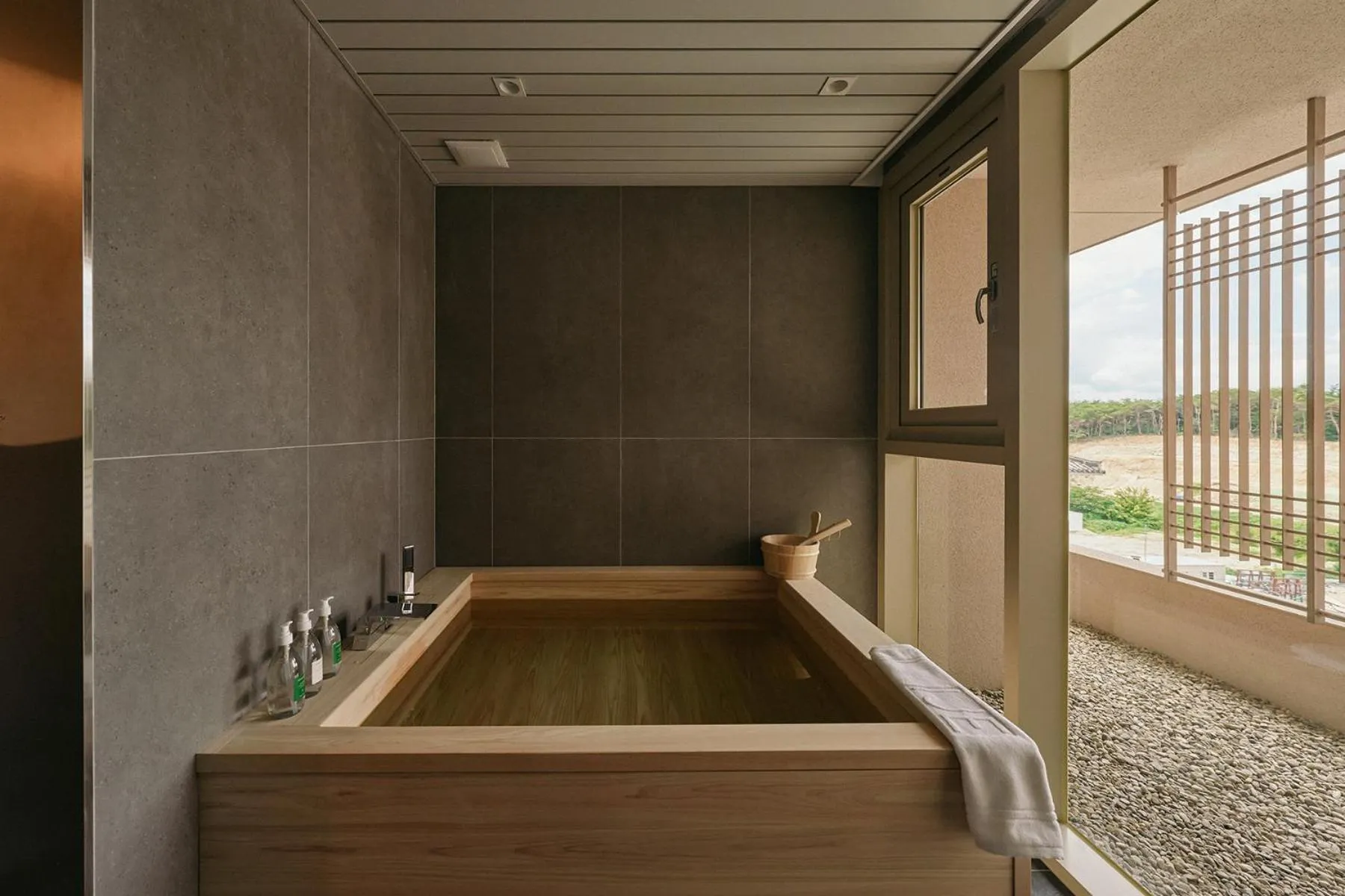 Bathroom in IJE Gyeongju