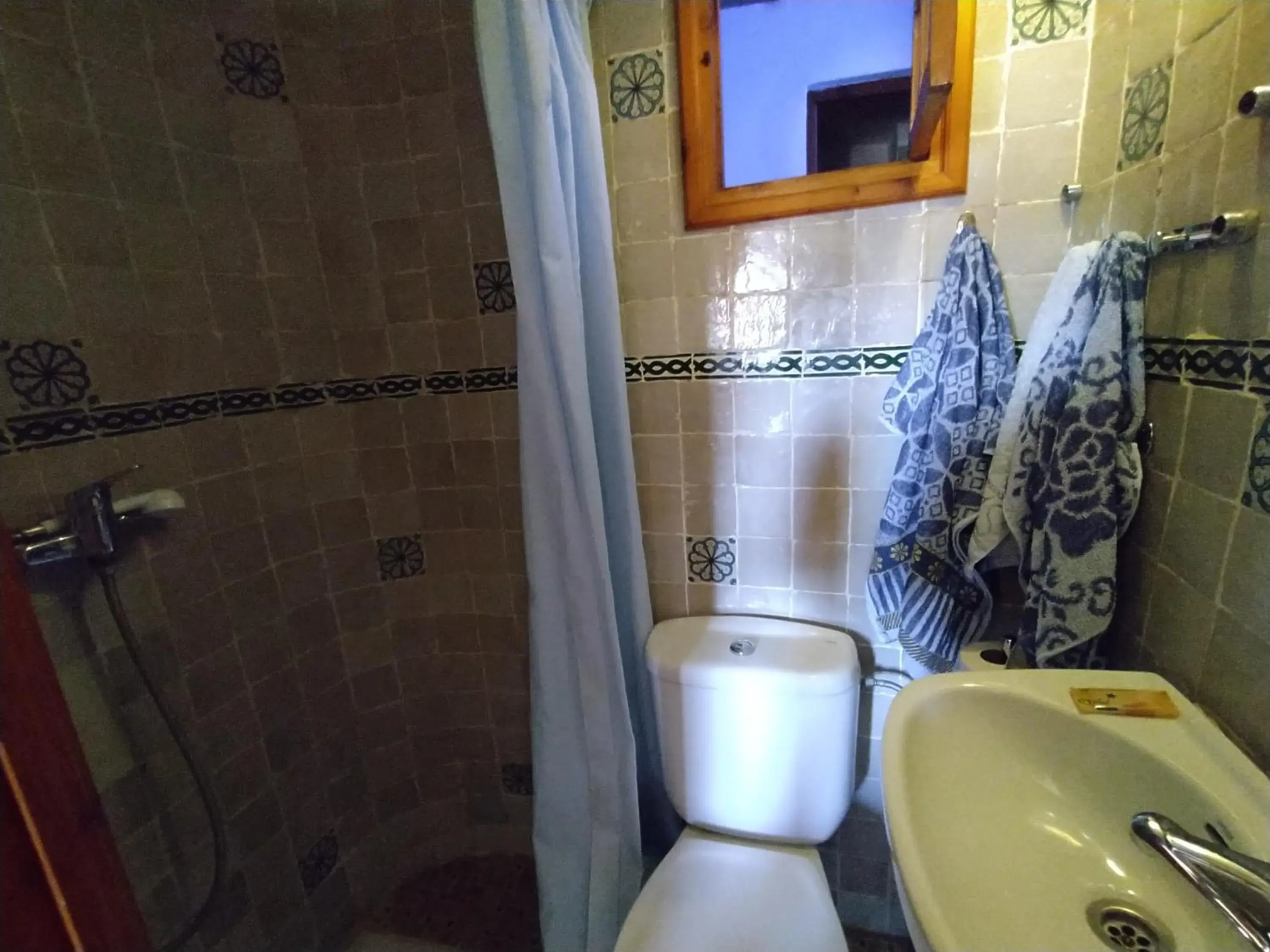 Deluxe Twin Room in Hotel Gernika Deluxe Twin Room in Hotel Gernika