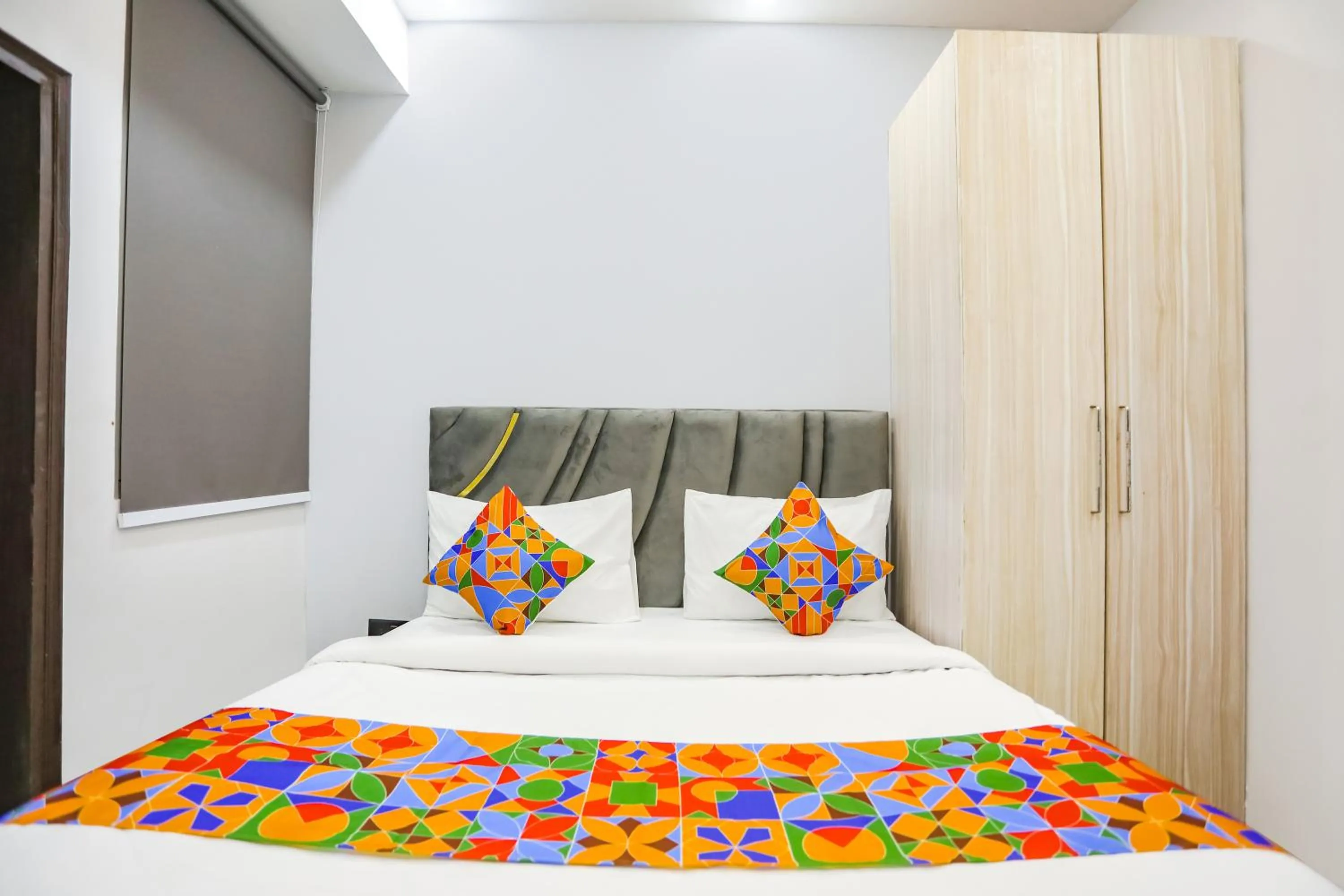 Bed in FabHotel Rasa Arcade