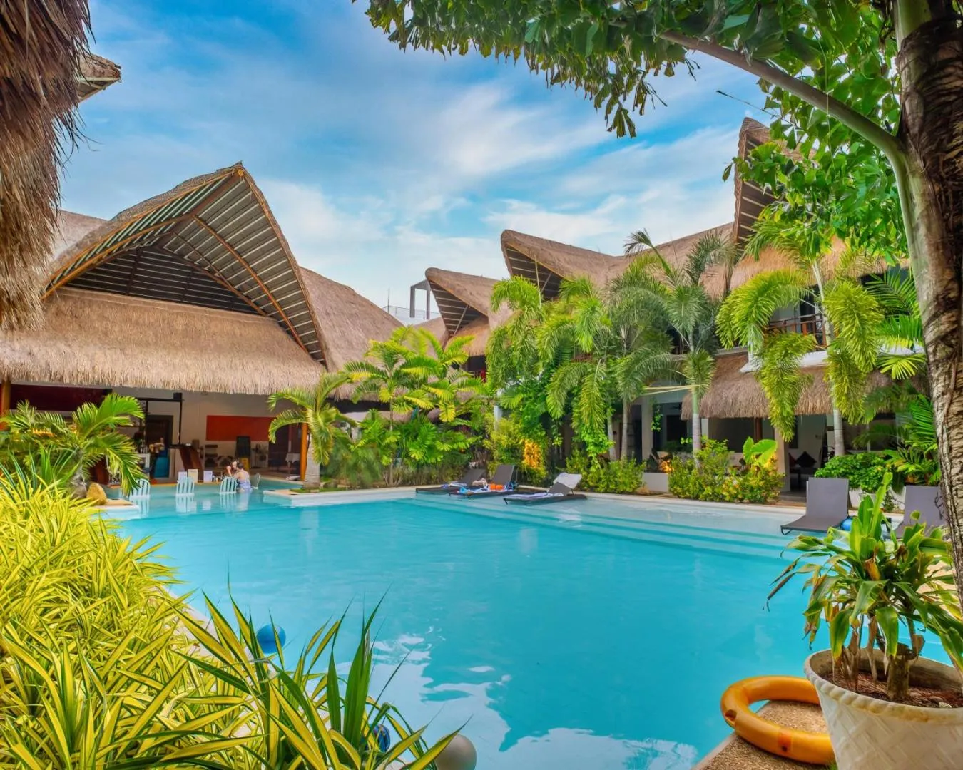 Swimming pool in Bathala Resort