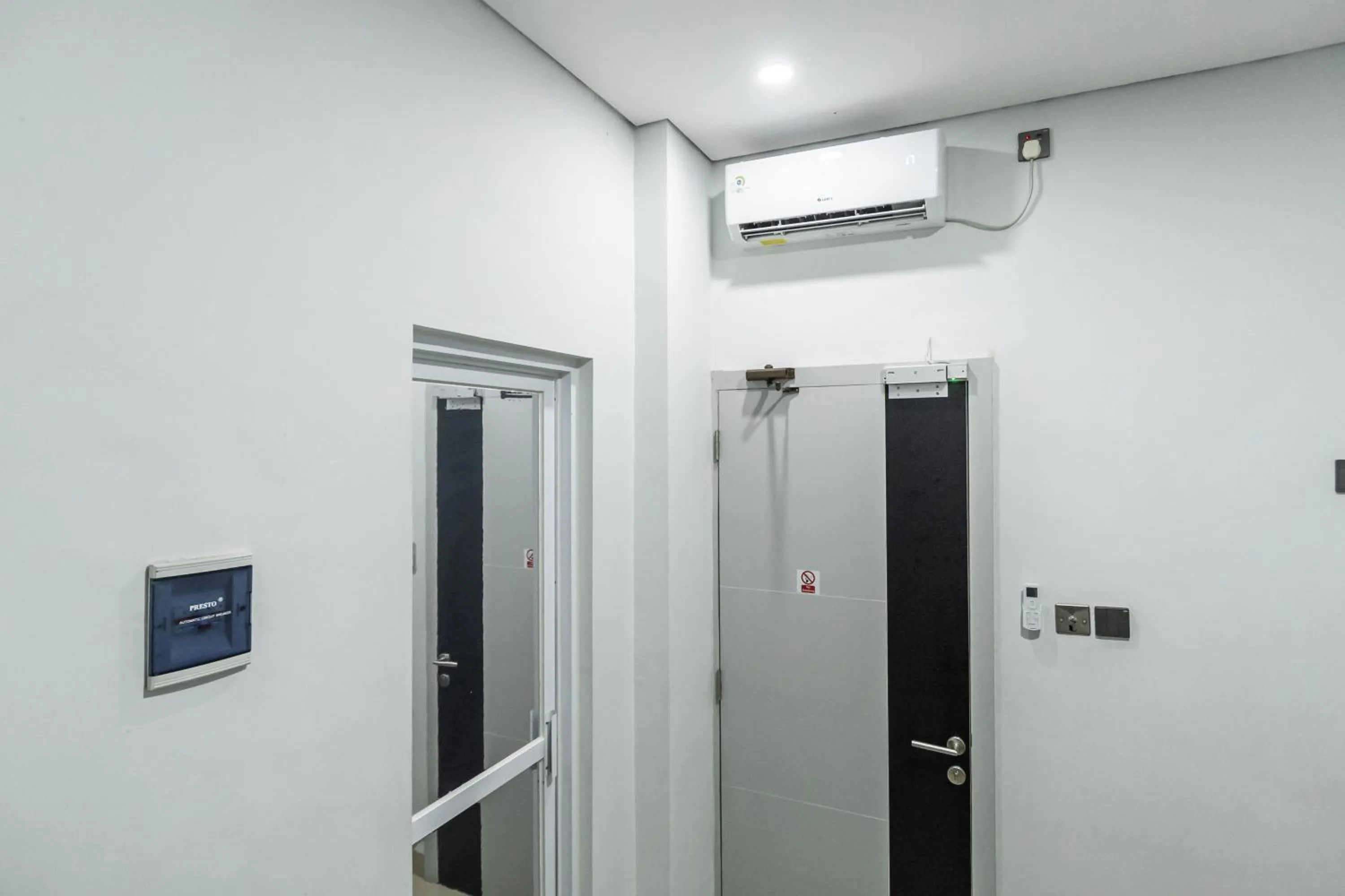 air conditioner in Monggo Mampir Tanjung Duren By Reccoma