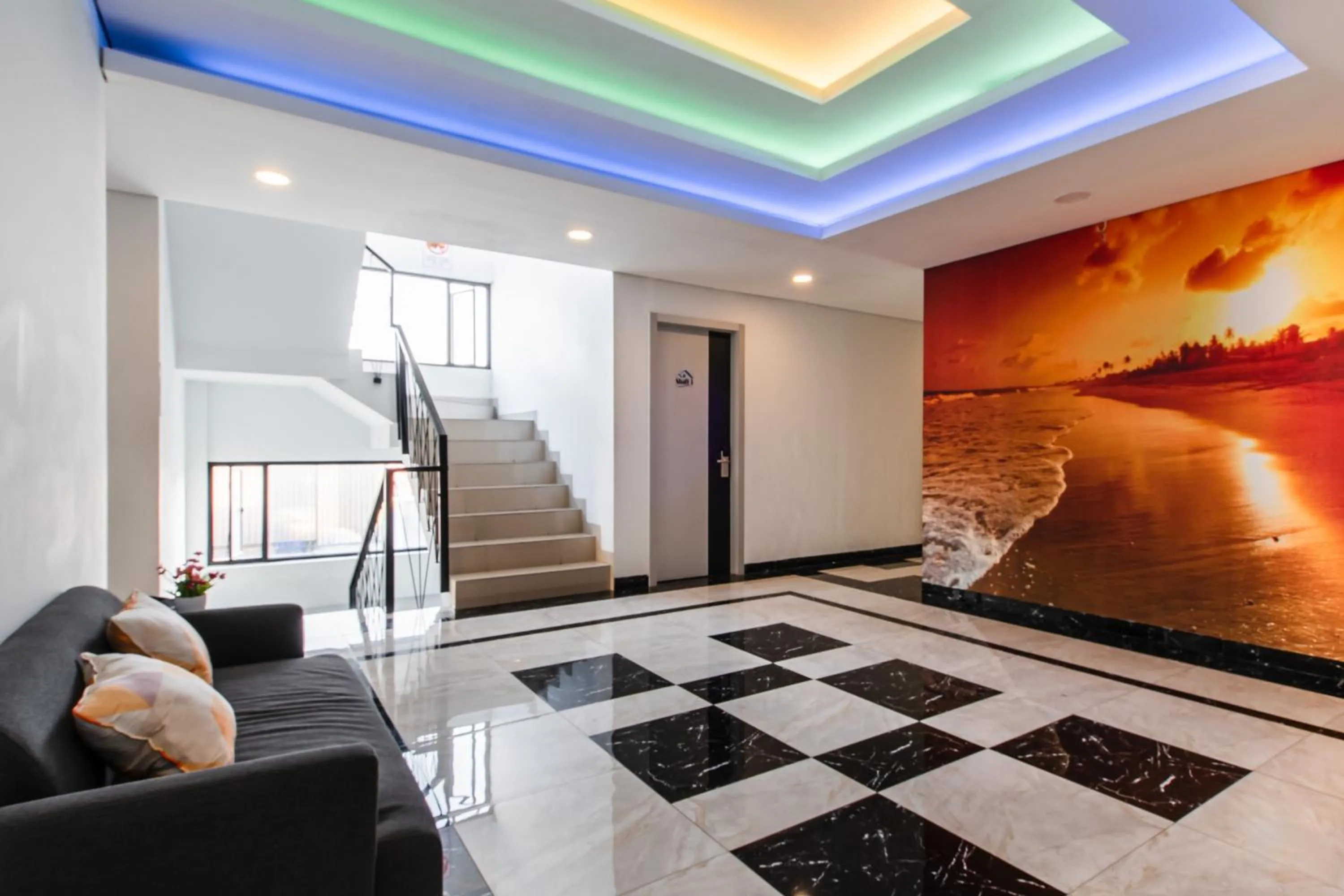 Living room in Monggo Mampir Tanjung Duren By Reccoma