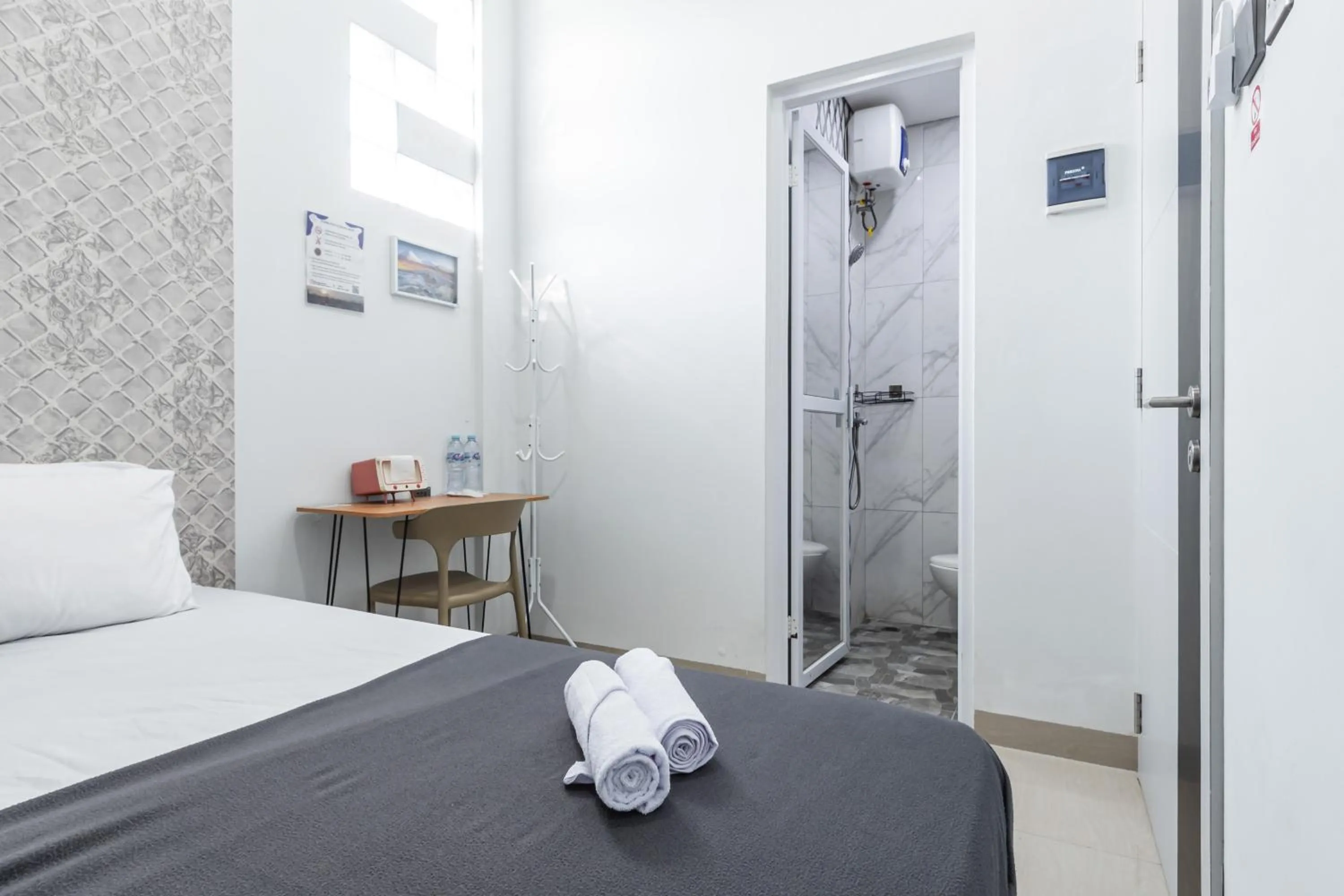 Bed in Monggo Mampir Tanjung Duren By Reccoma