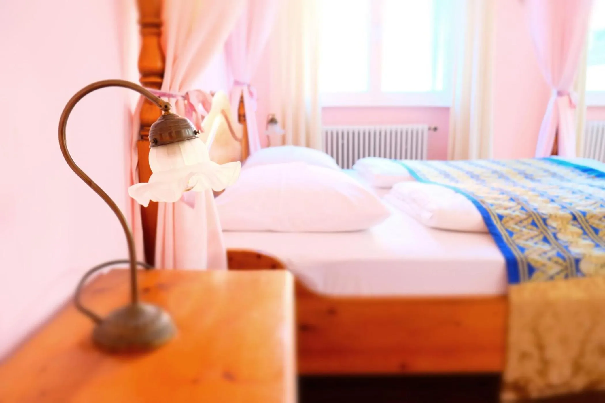 Decorative detail, Bed in Hotel Maurerhansl