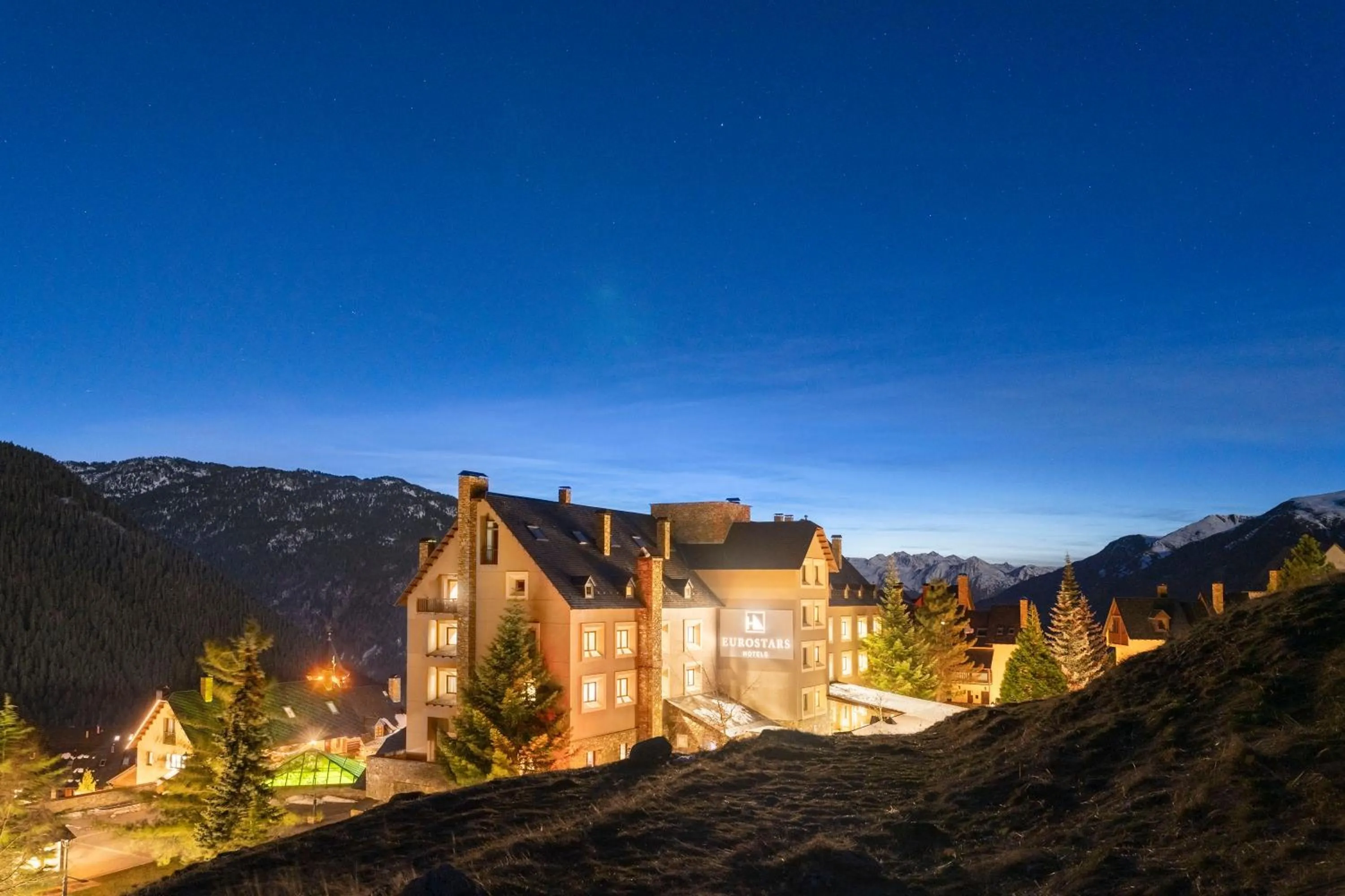 Property building in Eurostars Royal Tanau