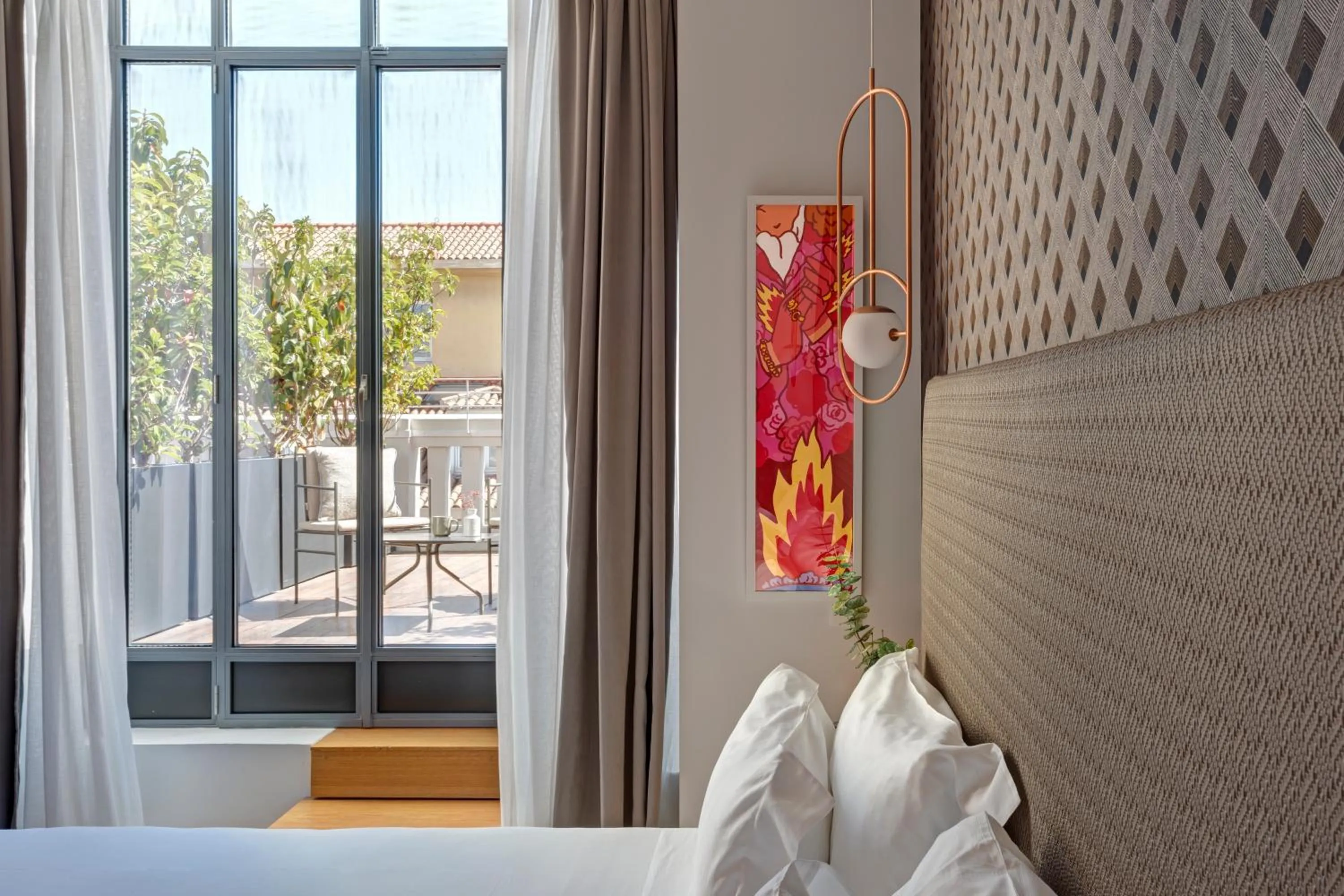 Balcony/Terrace, Bed in UMusic Hotel Madrid