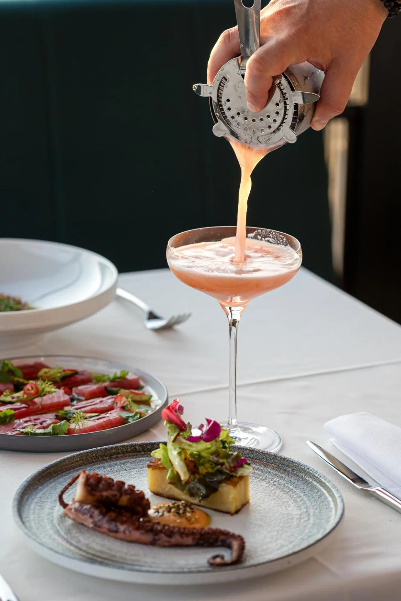 Restaurant/places to eat in Hotel Vibre