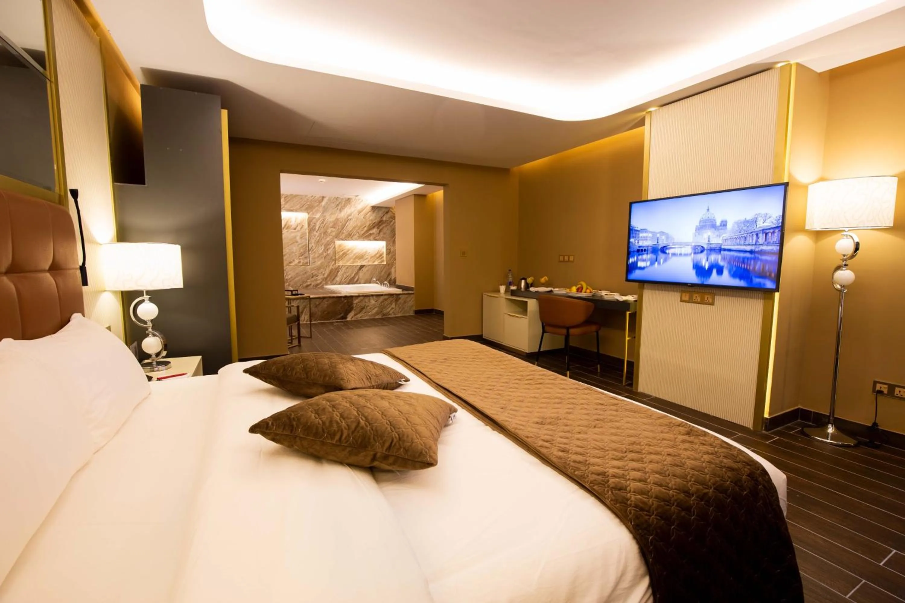 Bed in Petra Moon Luxury Hotel