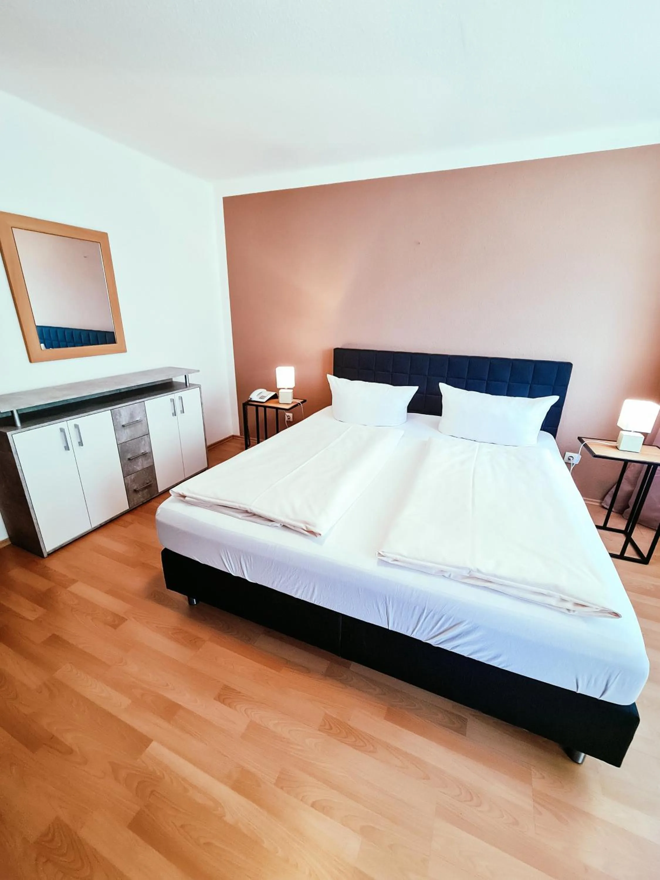 Bed in Zentral Hotel