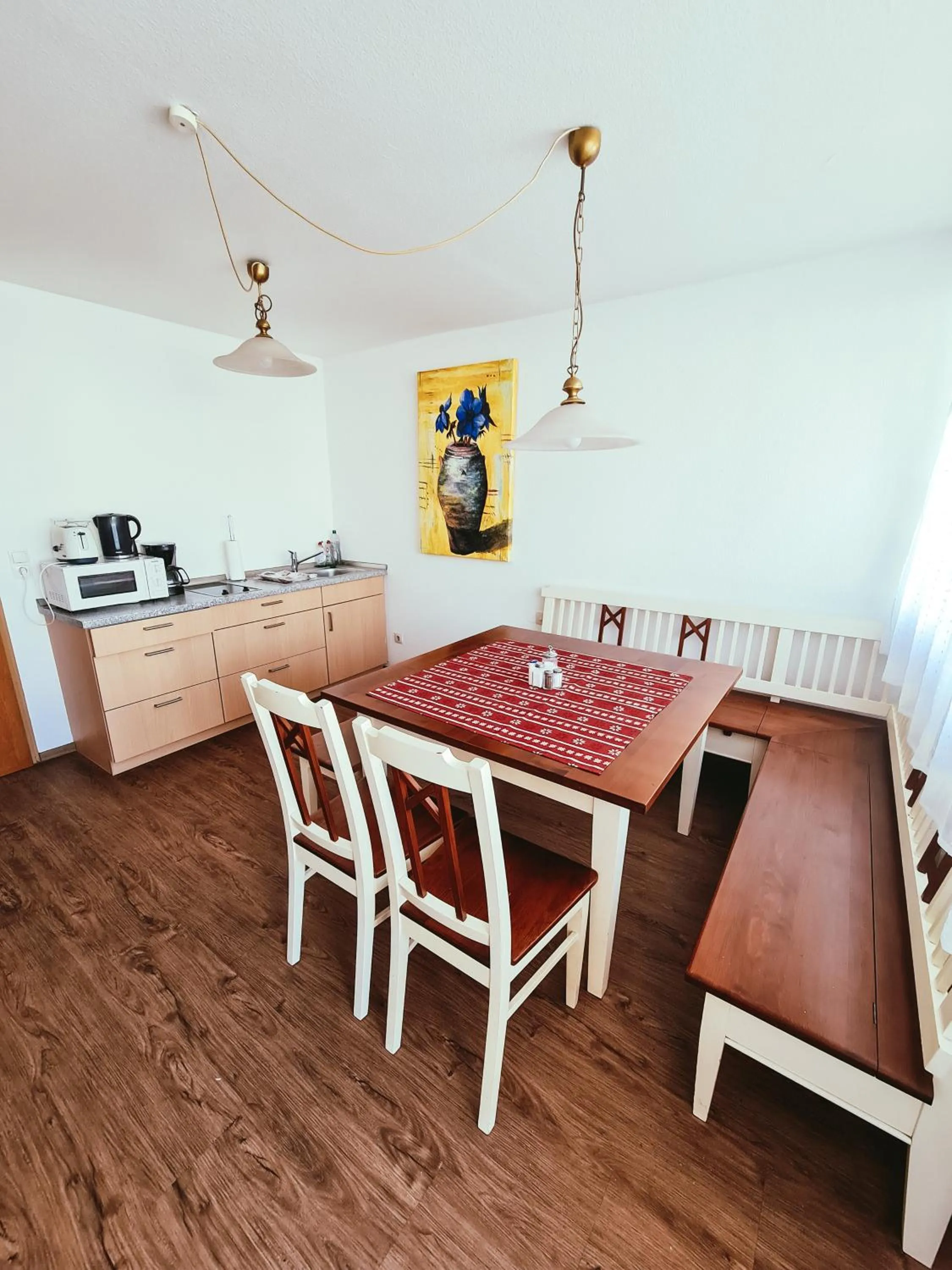 Kitchen or kitchenette in Zentral Hotel