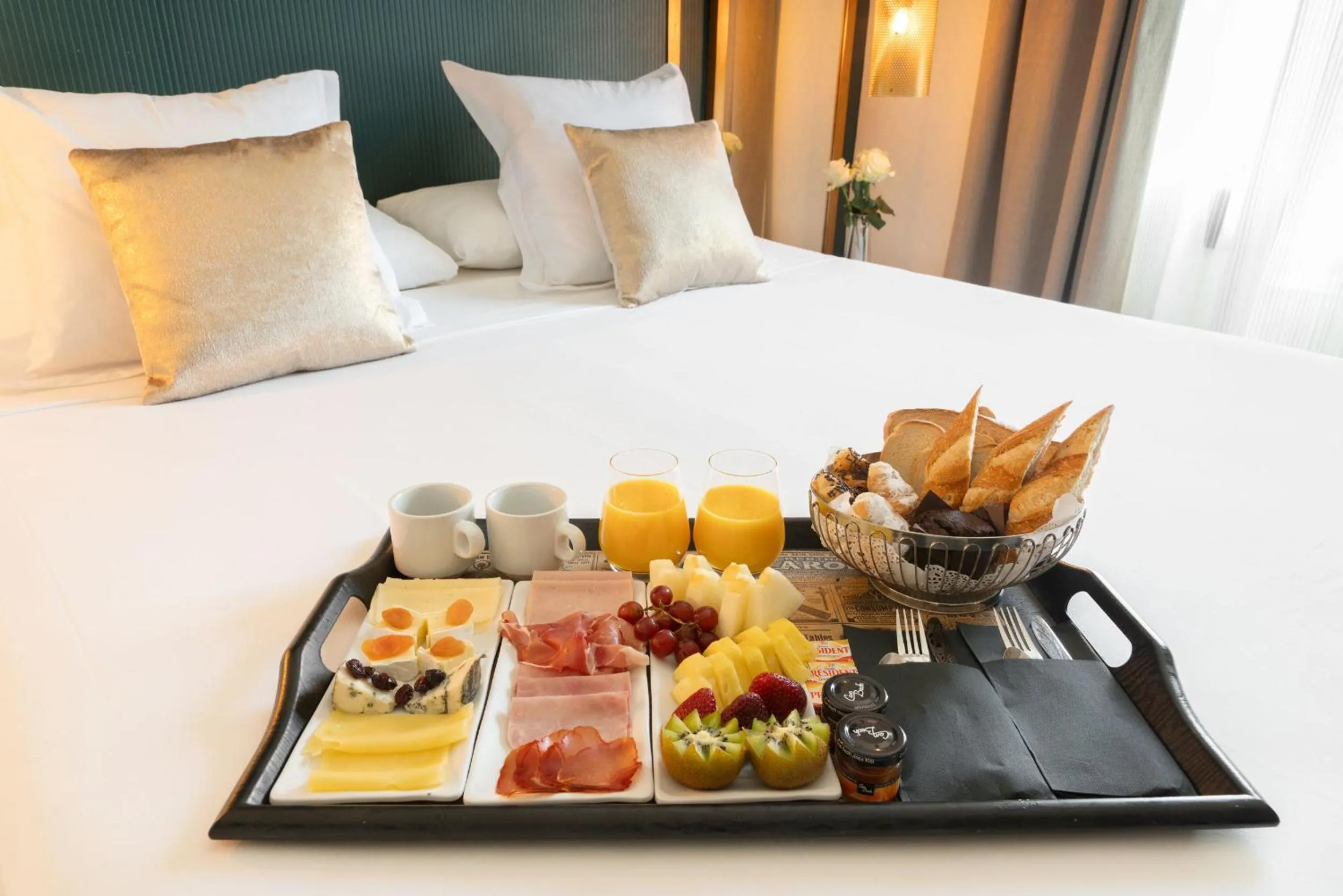 Bed in La França Travellers Adults Only