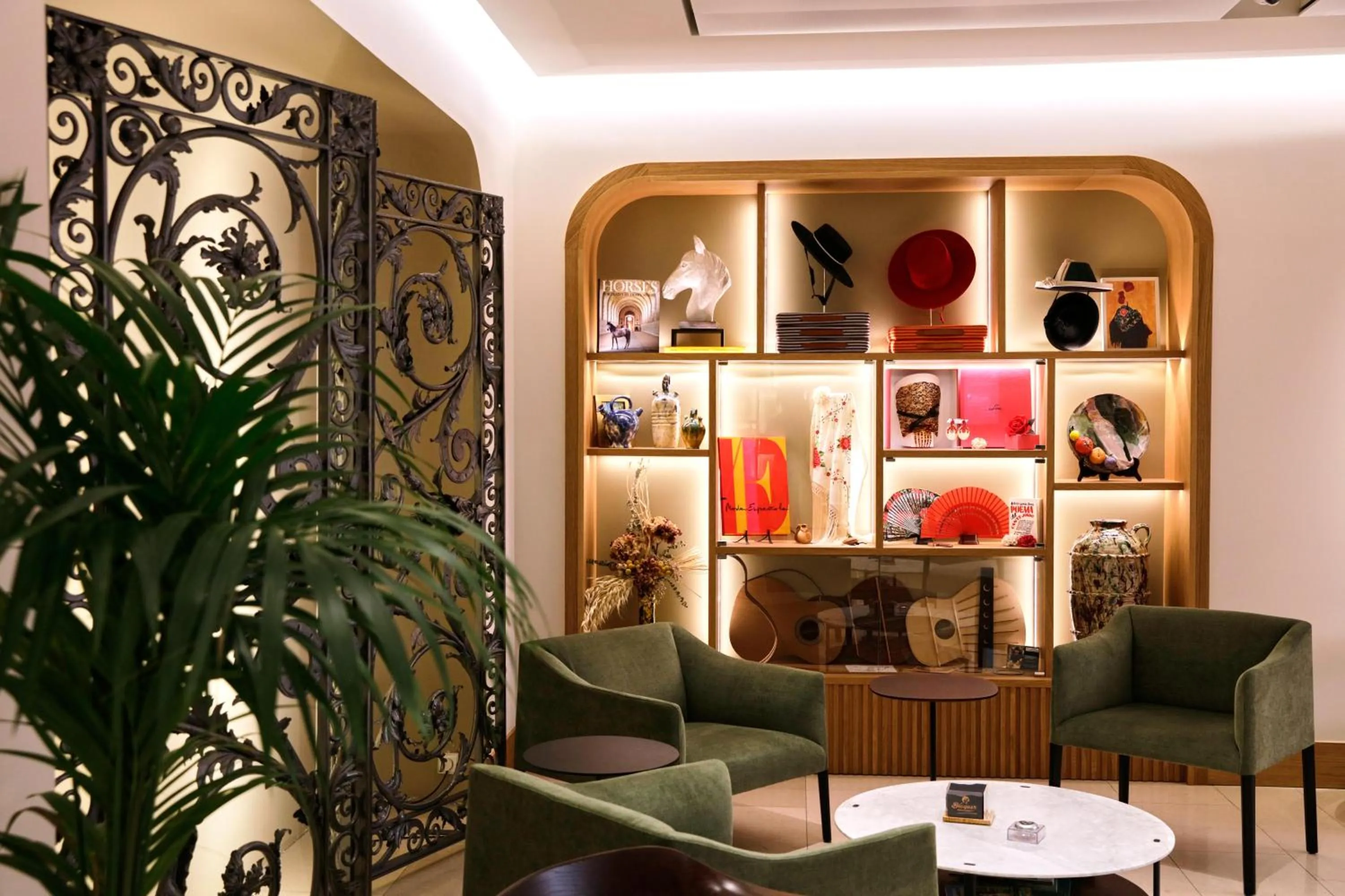 Lobby or reception in Hotel Bécquer