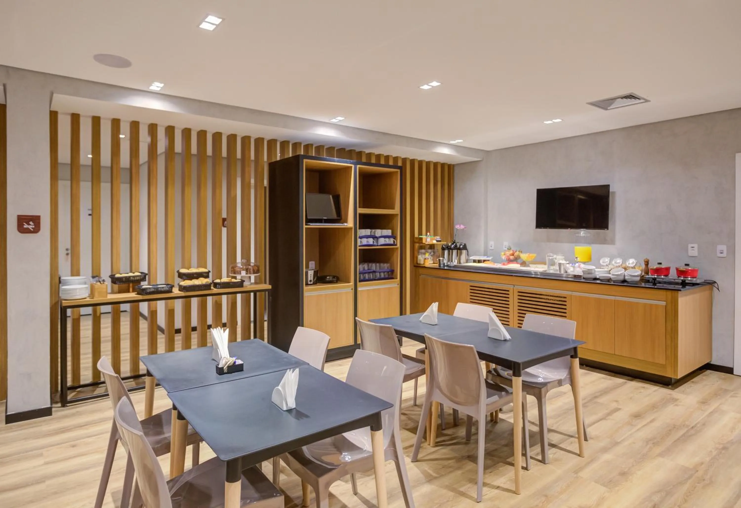 Restaurant/places to eat in Transamerica Fit Rio Verde