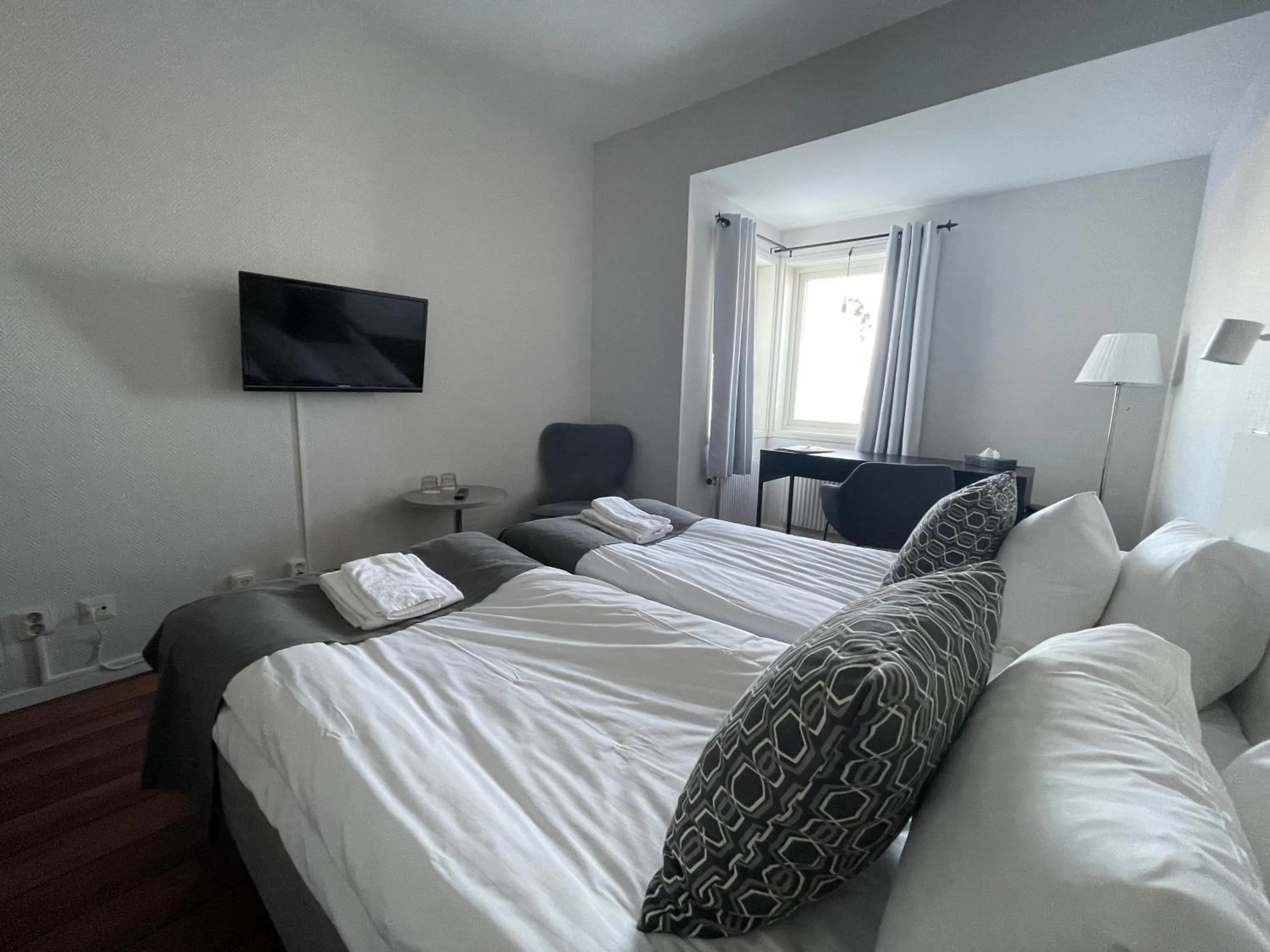 Property building, Bed in Rasta Falköping