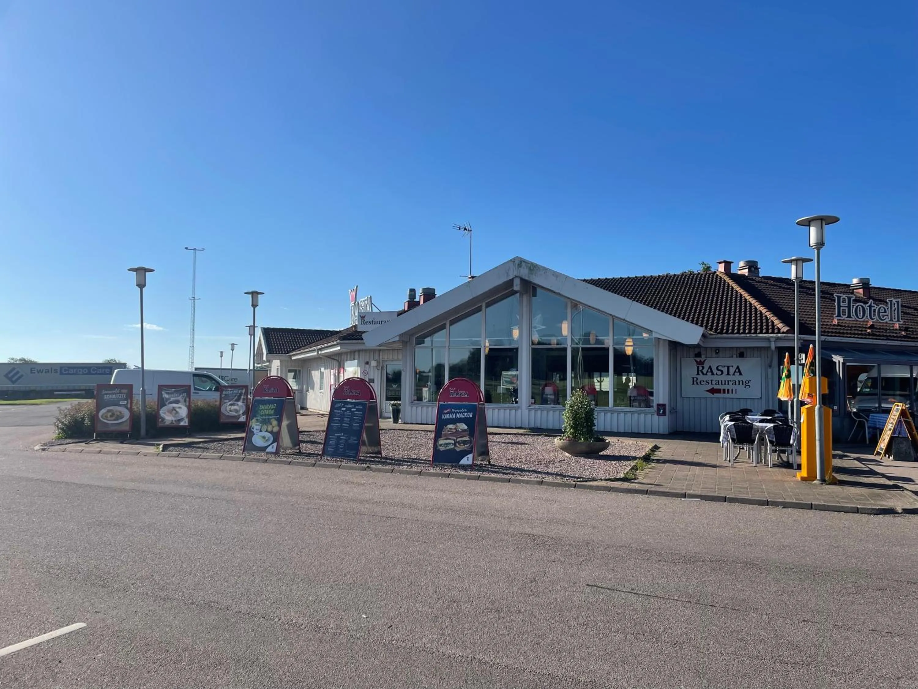 Facade/entrance in Rasta Falköping